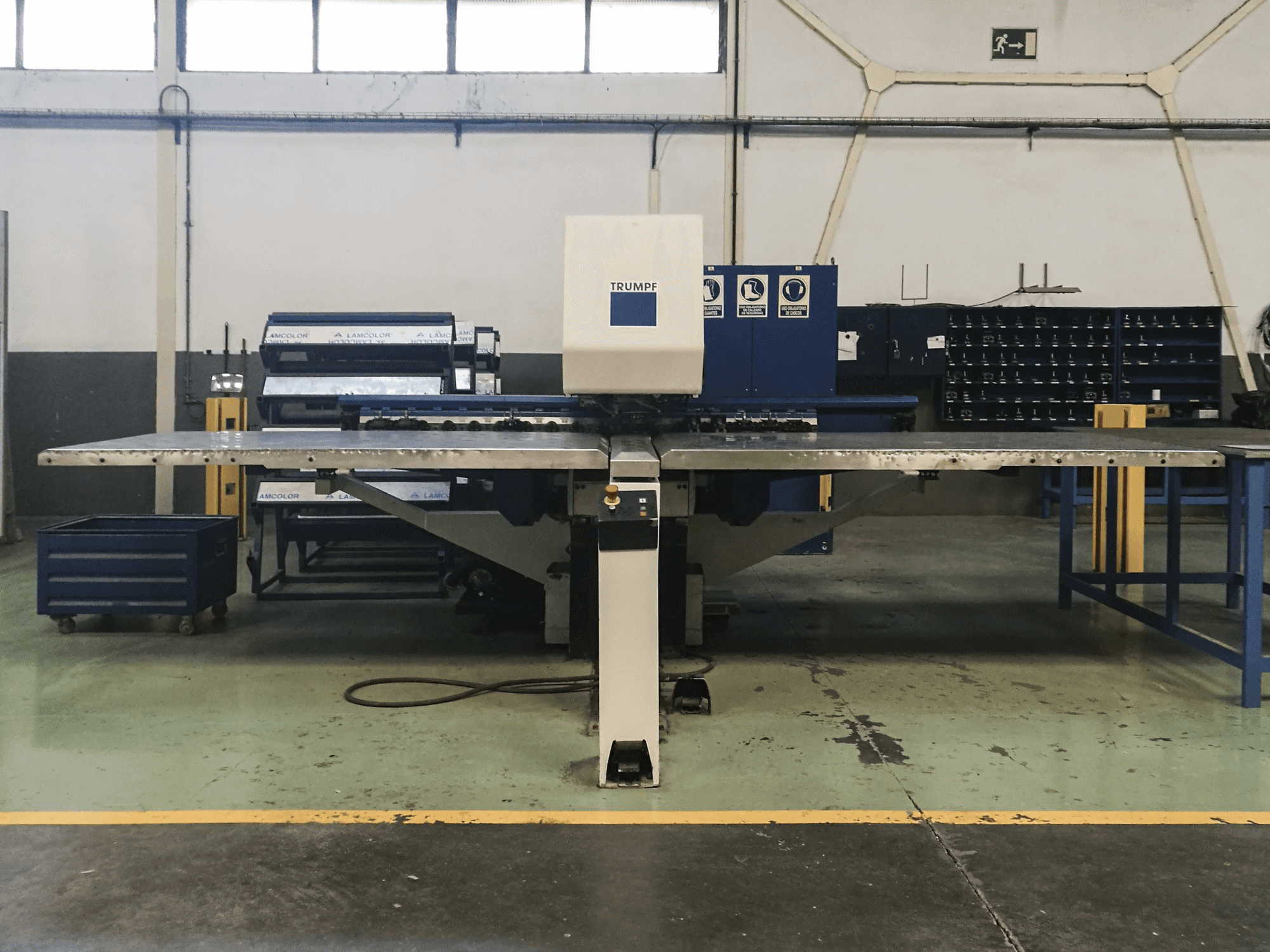 A Trumpf Trumatic 200 gép elölnézete