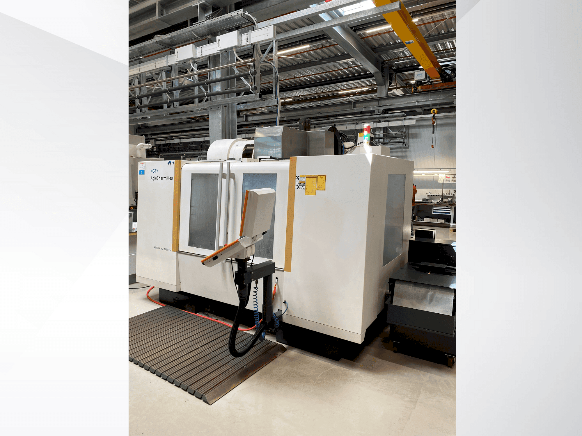 A +GF+ AgieCharmilles MIKRON VCE 1400 PRO (2012) gép elölnézete