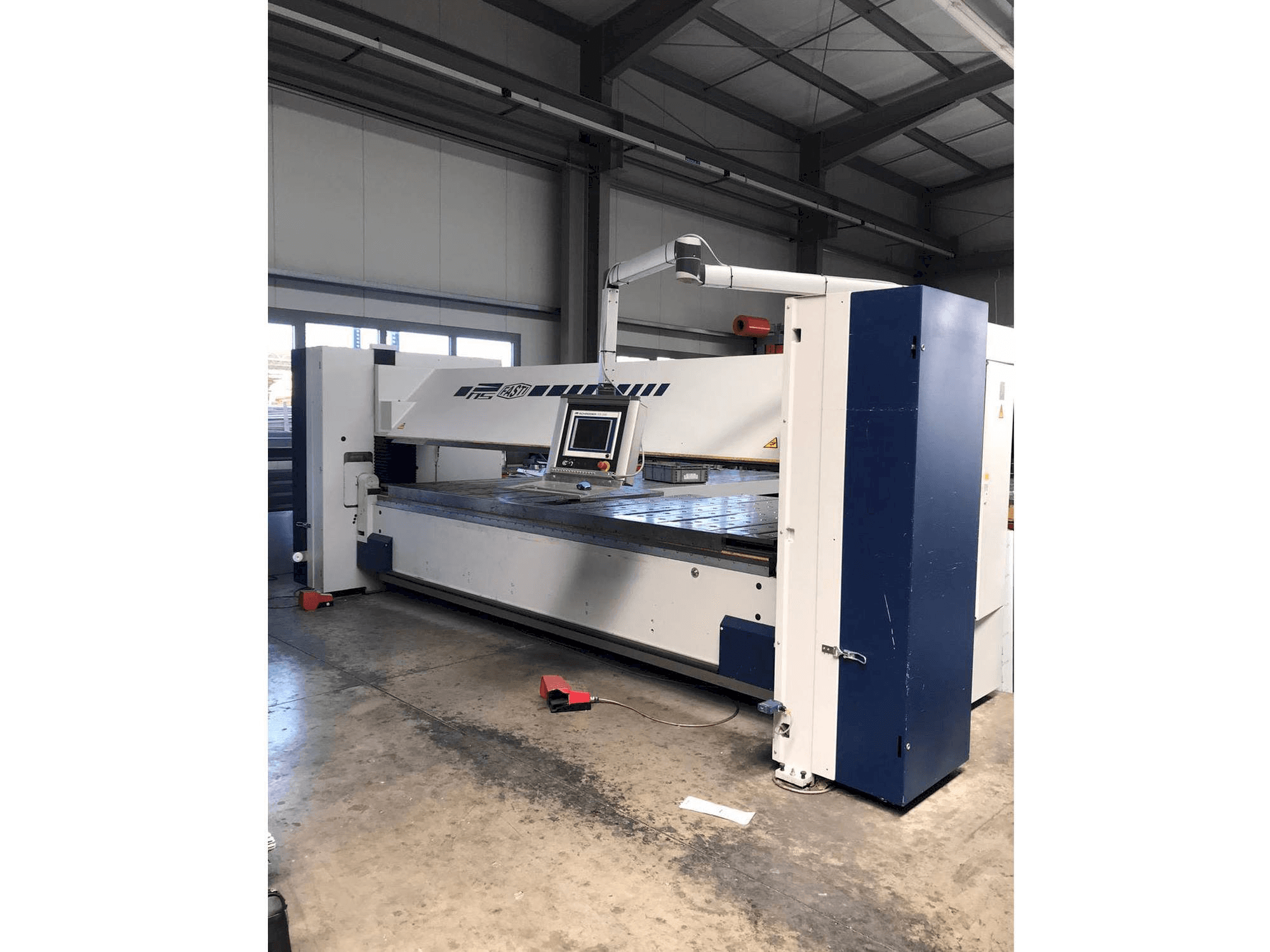 A SCHRODER-FASTI FP 60-40/4 gép elölnézete