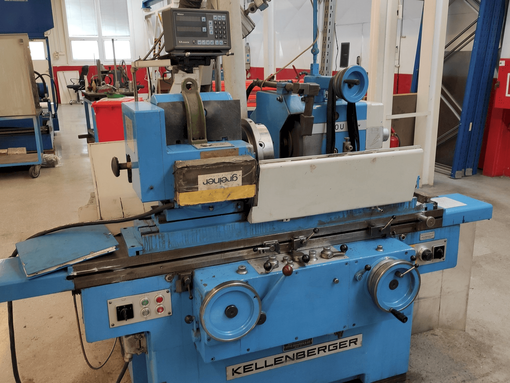 A KELLENBERGER 600U gép elölnézete