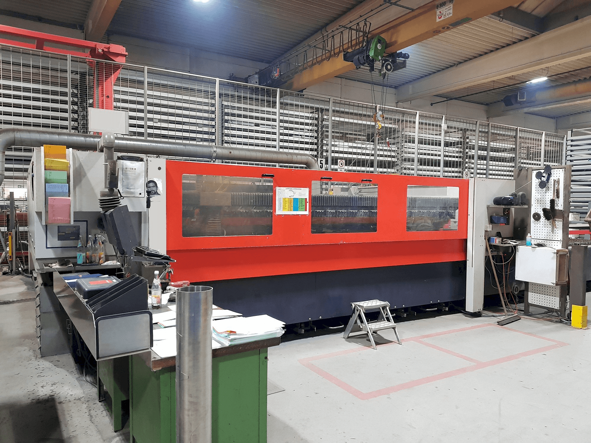 A Bystronic Bystar 4020 gép elölnézete