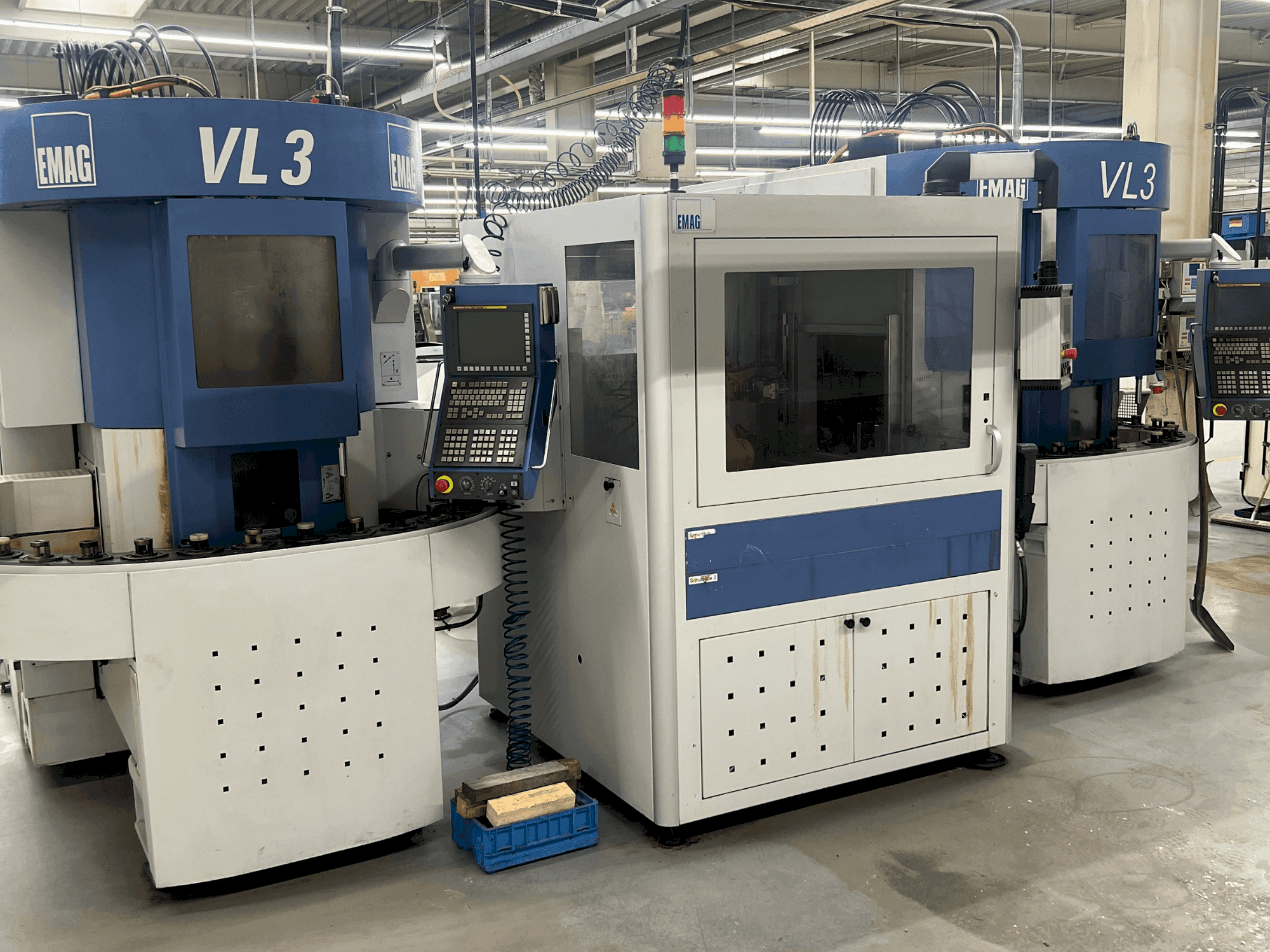 A EMAG VL03 gép elölnézete