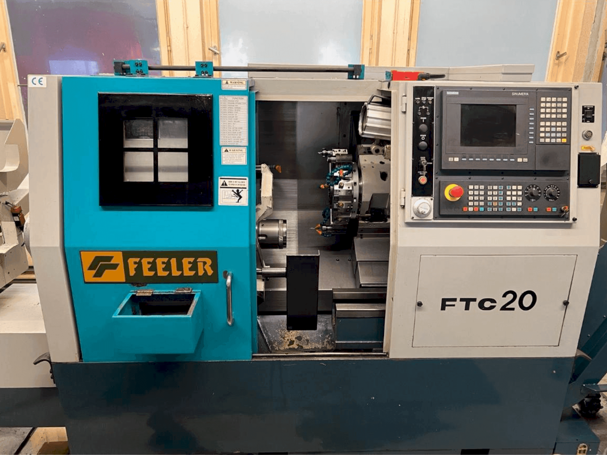 A Feeler FTC 20 gép elölnézete