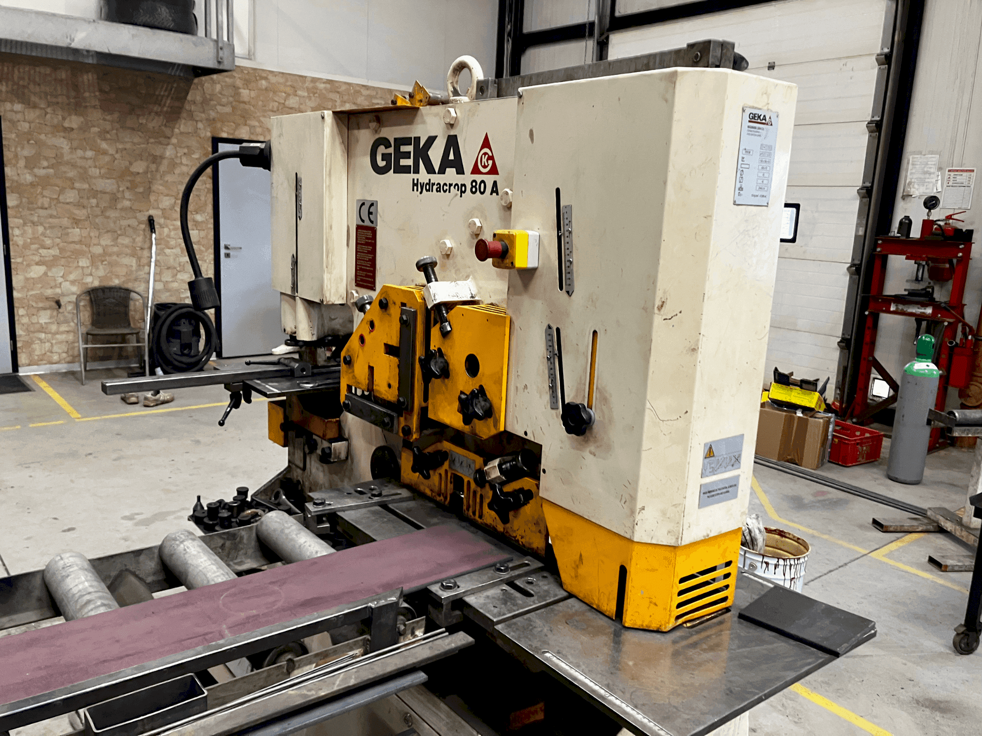 A GEKA Hydracrop 80A gép elölnézete