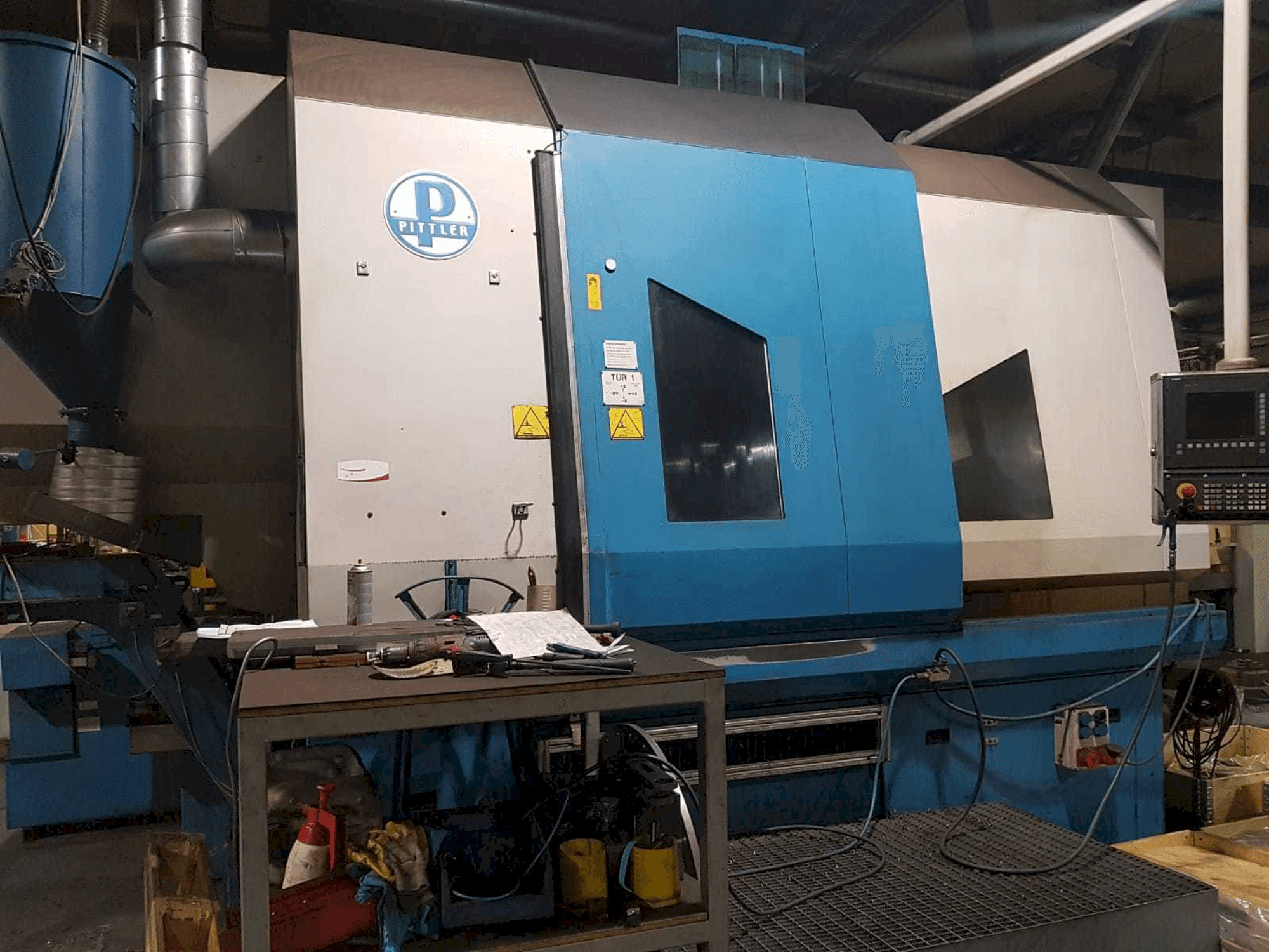 A Pittler PV 1000 gép elölnézete