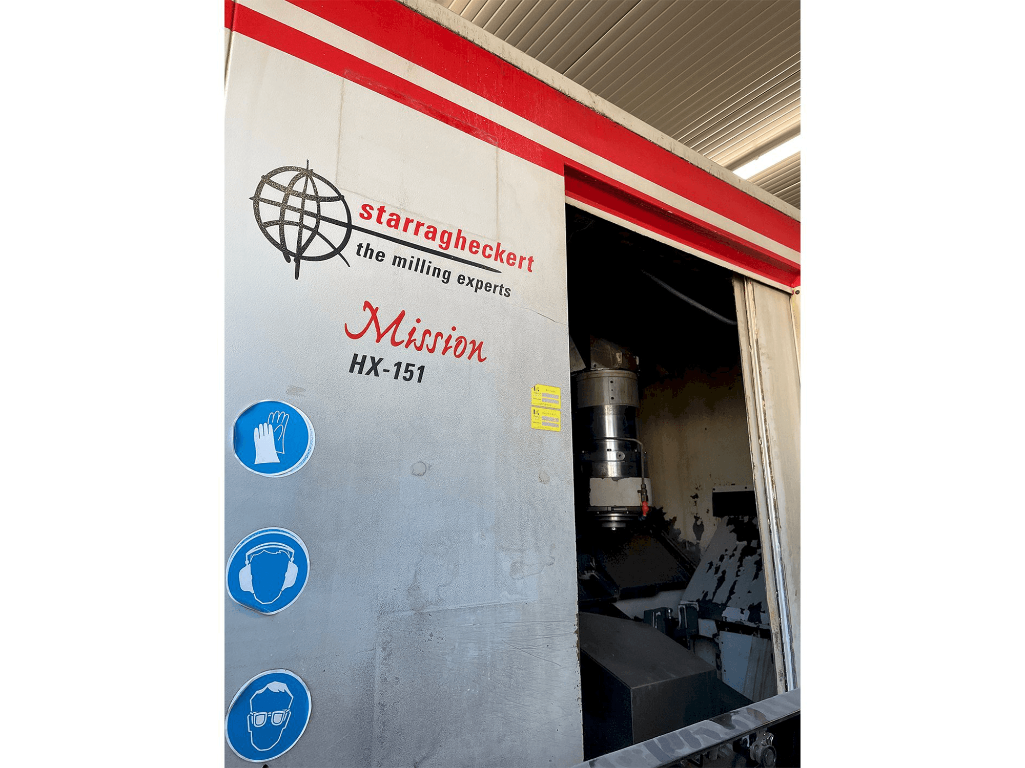 A Starrag HX 151 (2004) gép elölnézete