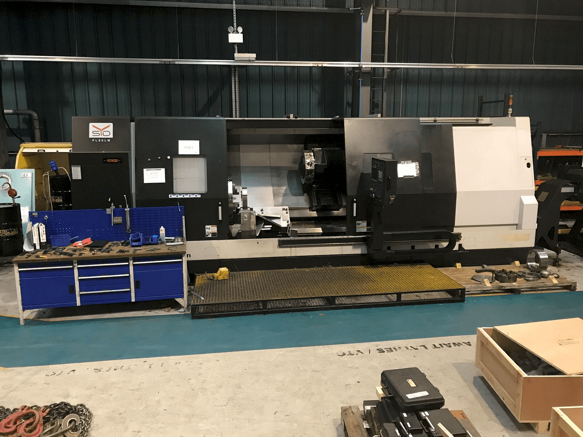 A Samsung PL 80 LM gép elölnézete