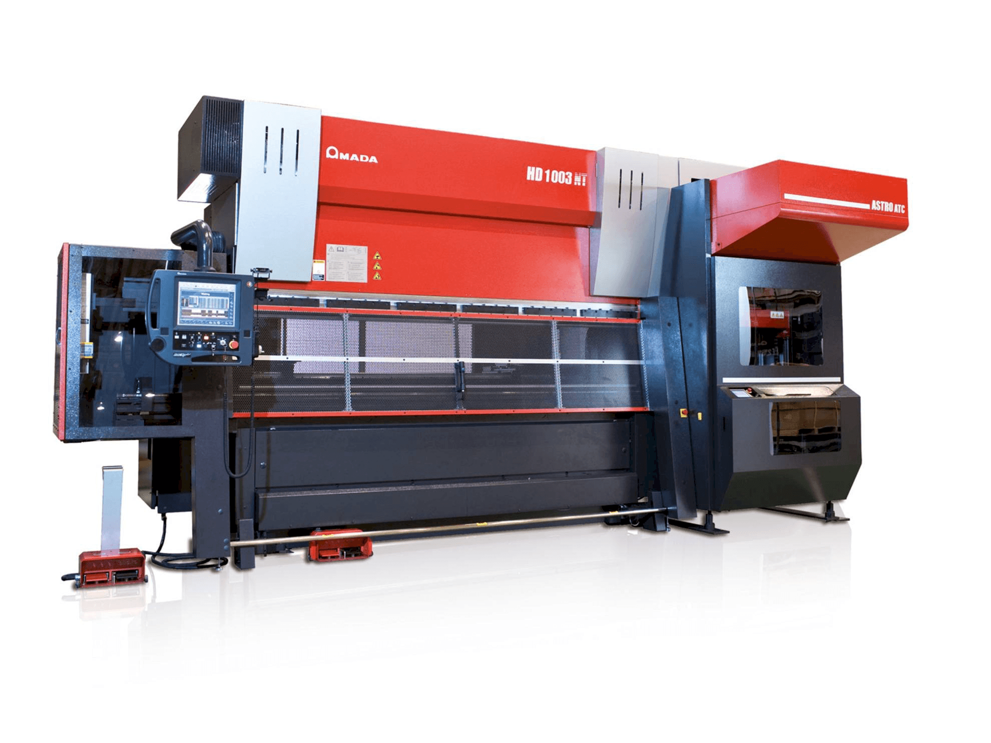 A AMADA HD-1003ATC gép elölnézete