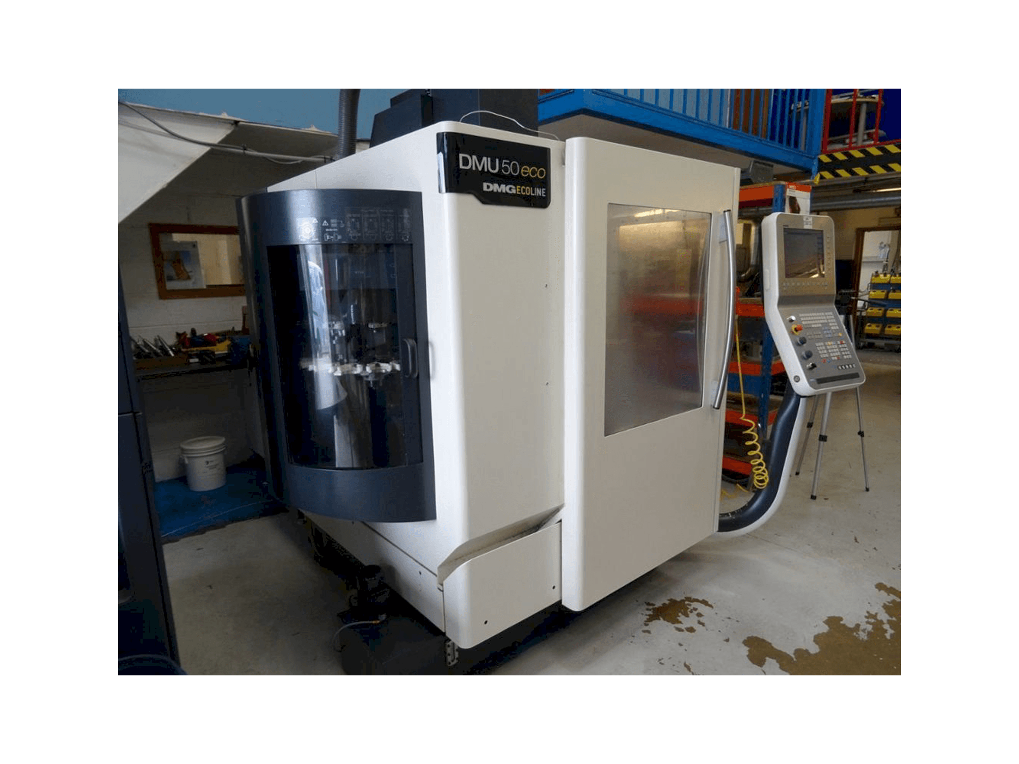 A DECKEL MAHO DMU 50Eco gép elölnézete