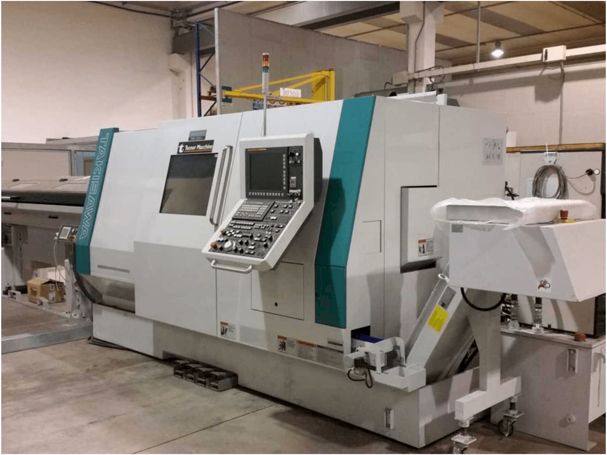 A Takisawa TMMY-250 M1 gép elölnézete