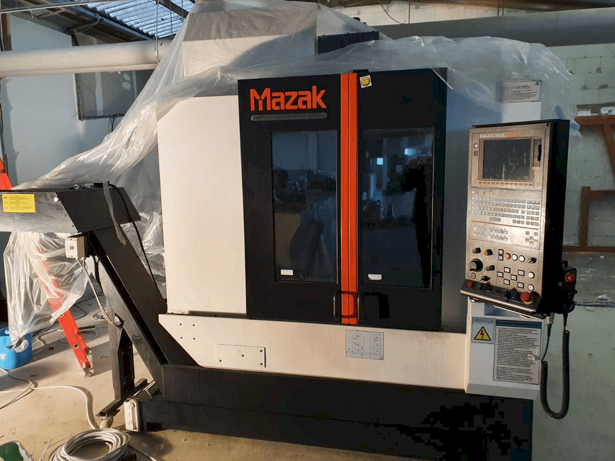 A Mazak VCS 430A L gép elölnézete