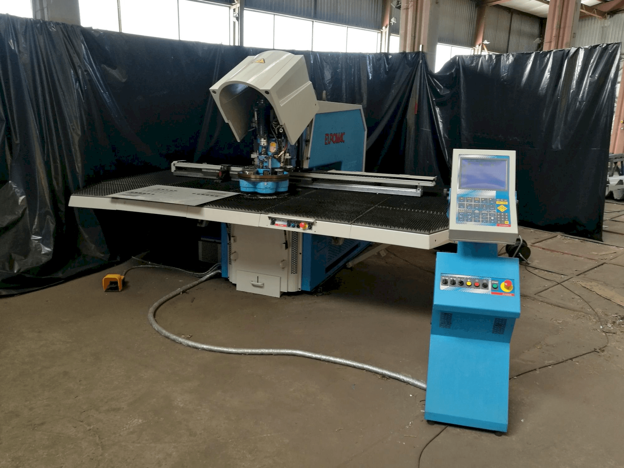 A Euromac MTX INDEX gép elölnézete