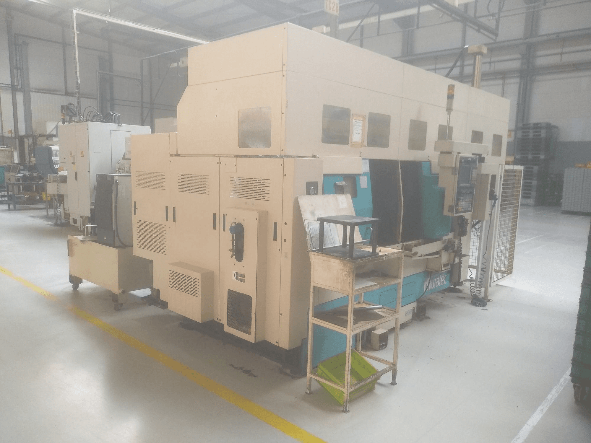 A Muratec MT20 gép elölnézete