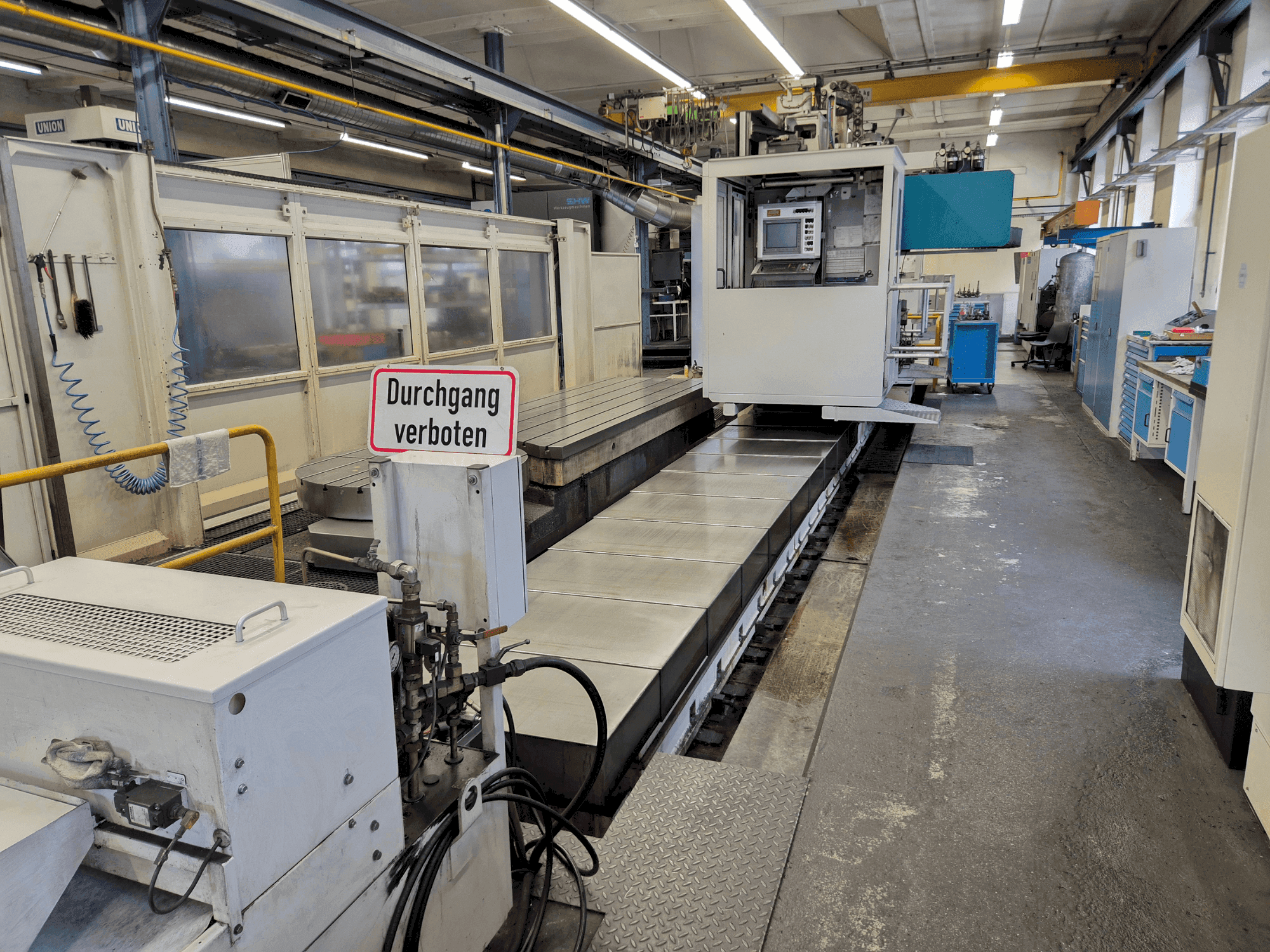 A SHW Powerspeed 5 gép elölnézete