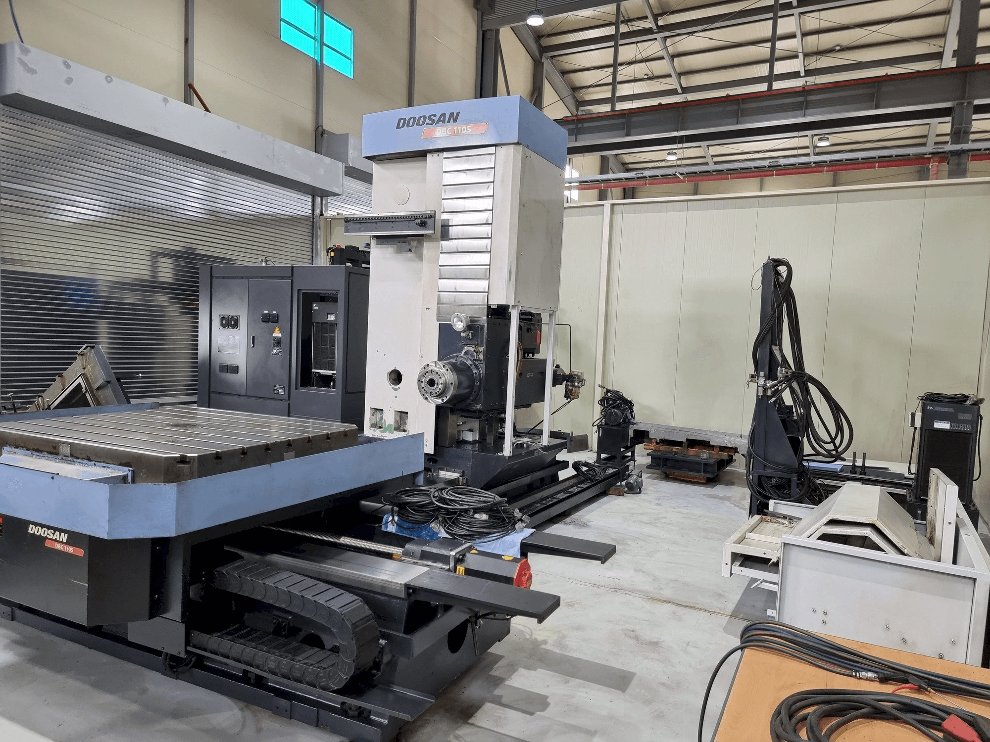 A Doosan DBC 110S gép elölnézete