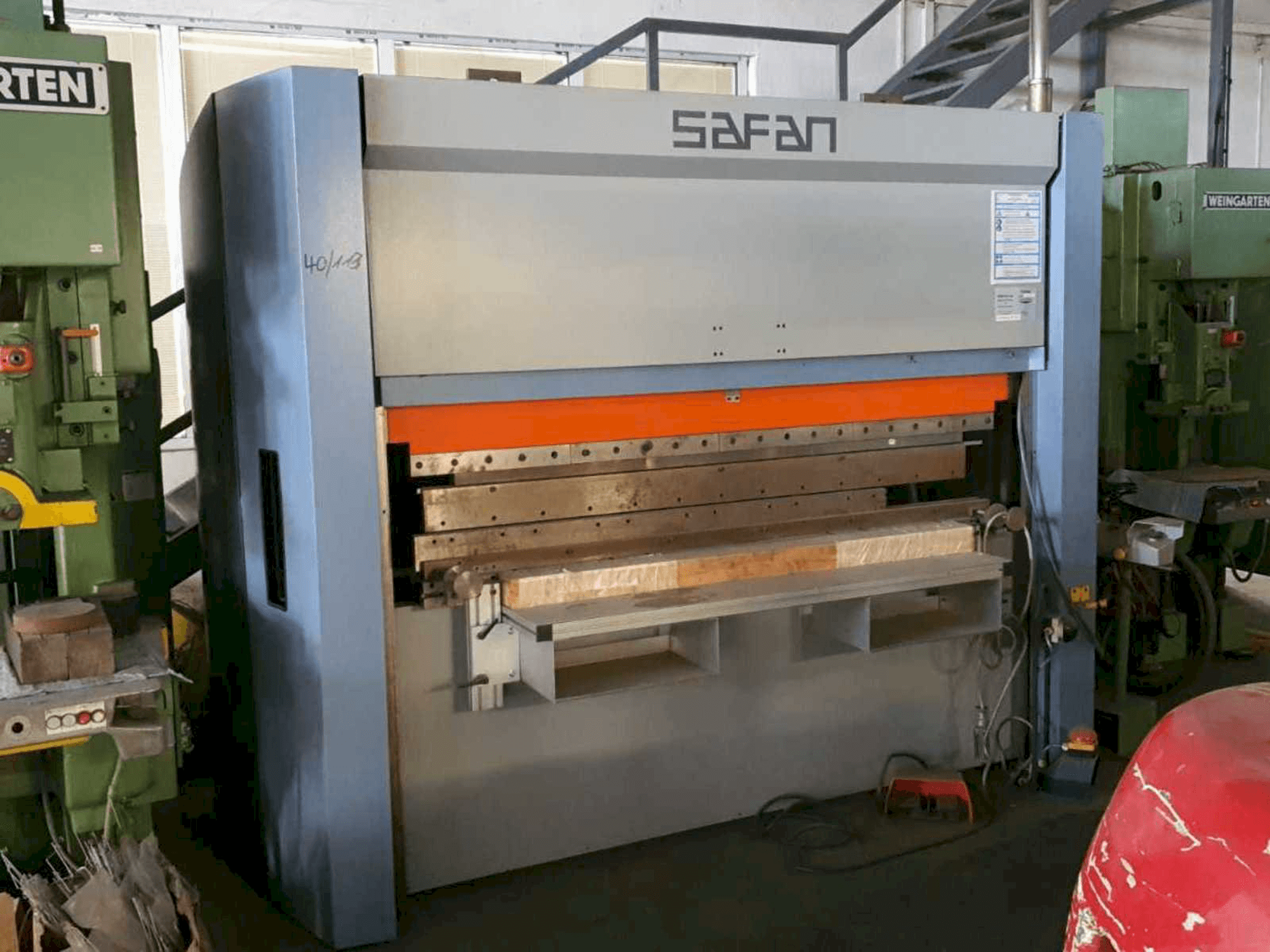 A Safan SMK-K 40-2050 TS1 gép elölnézete