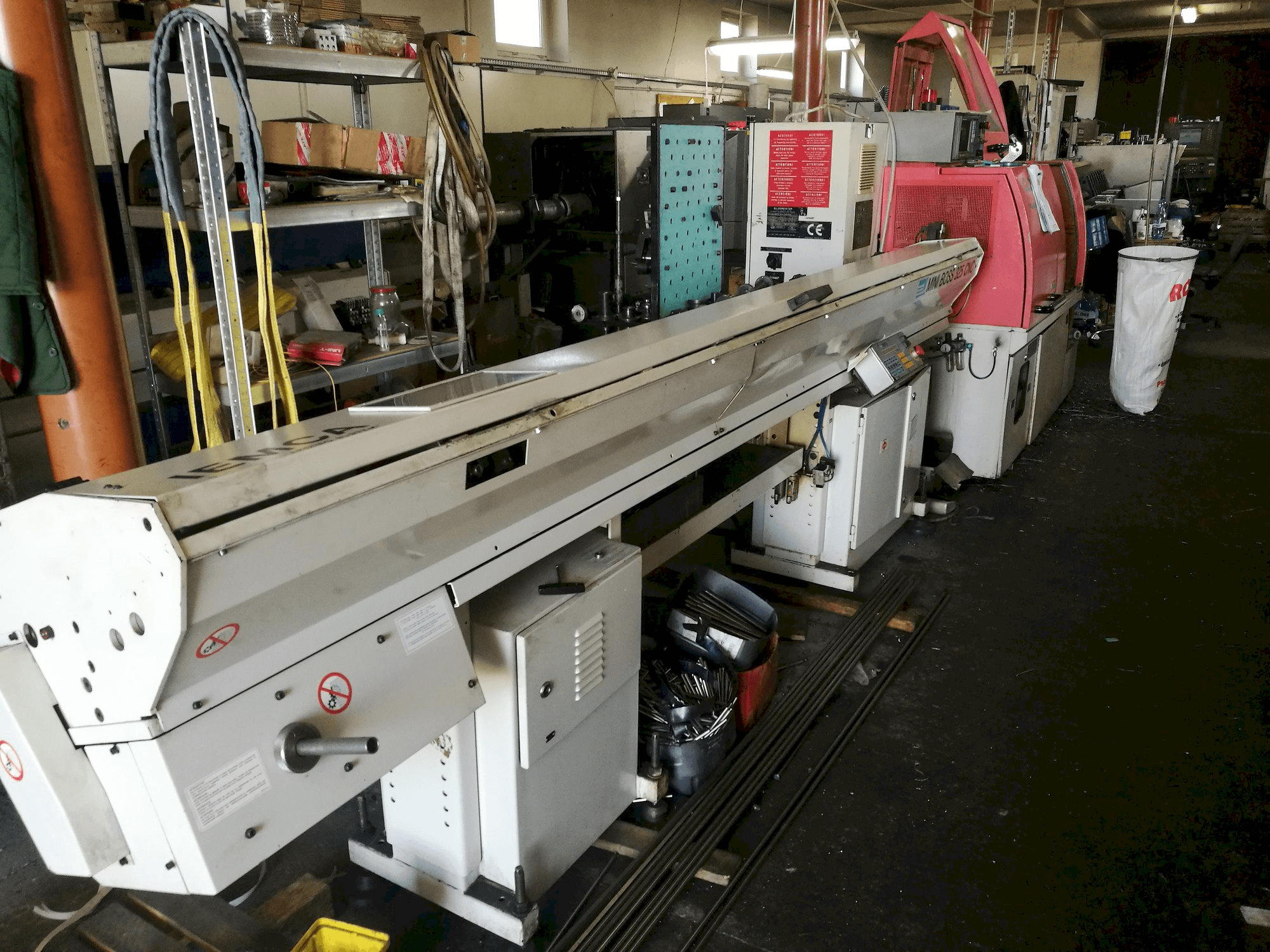 A Gildemeister GLD 20-4A gép elölnézete