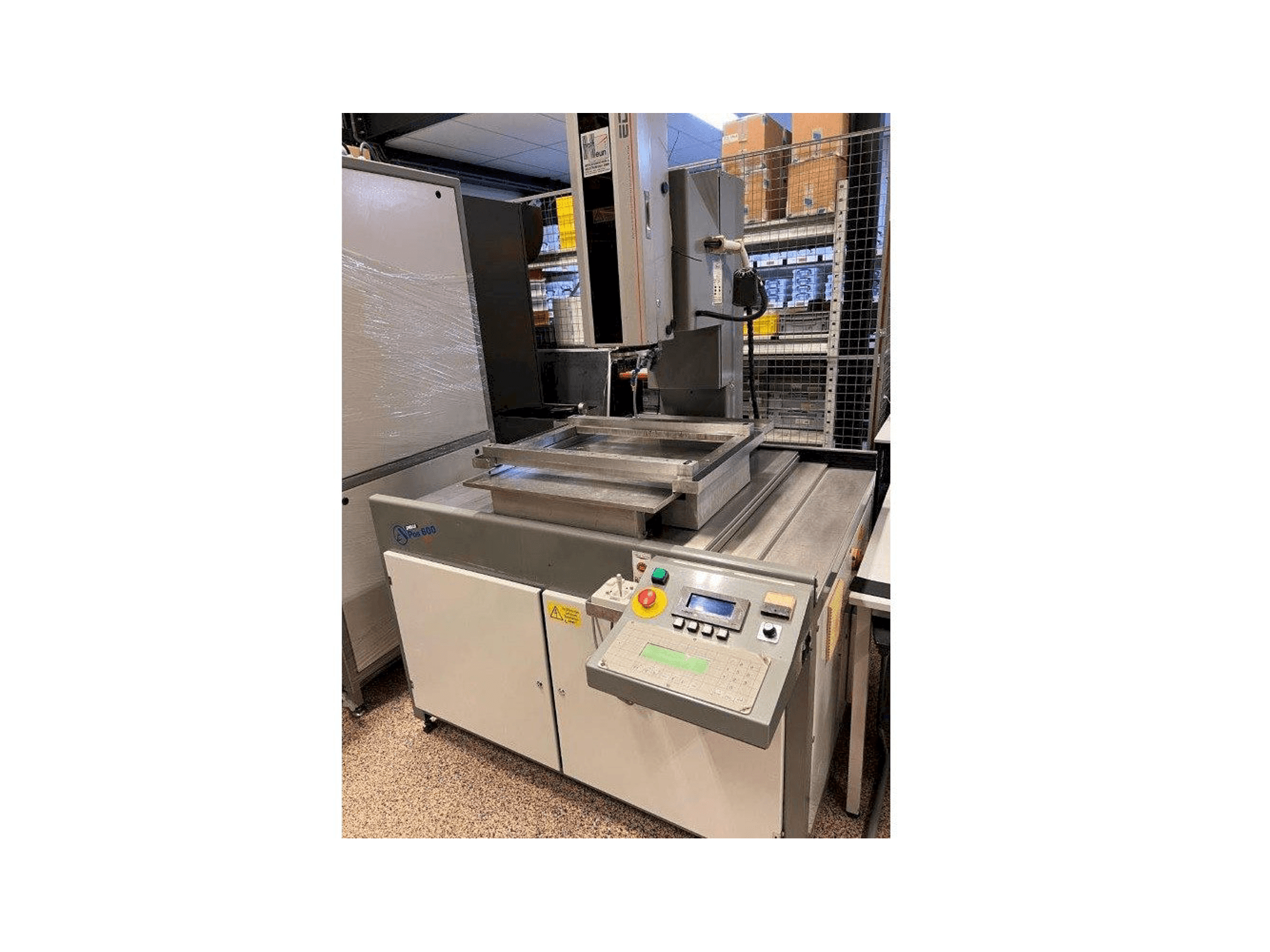 A Apos 600 gép elölnézete