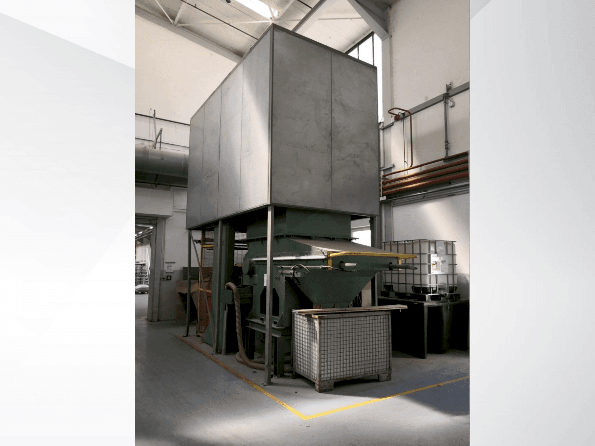 A VECOPLAN VAZ 145 / 135 S gép elölnézete