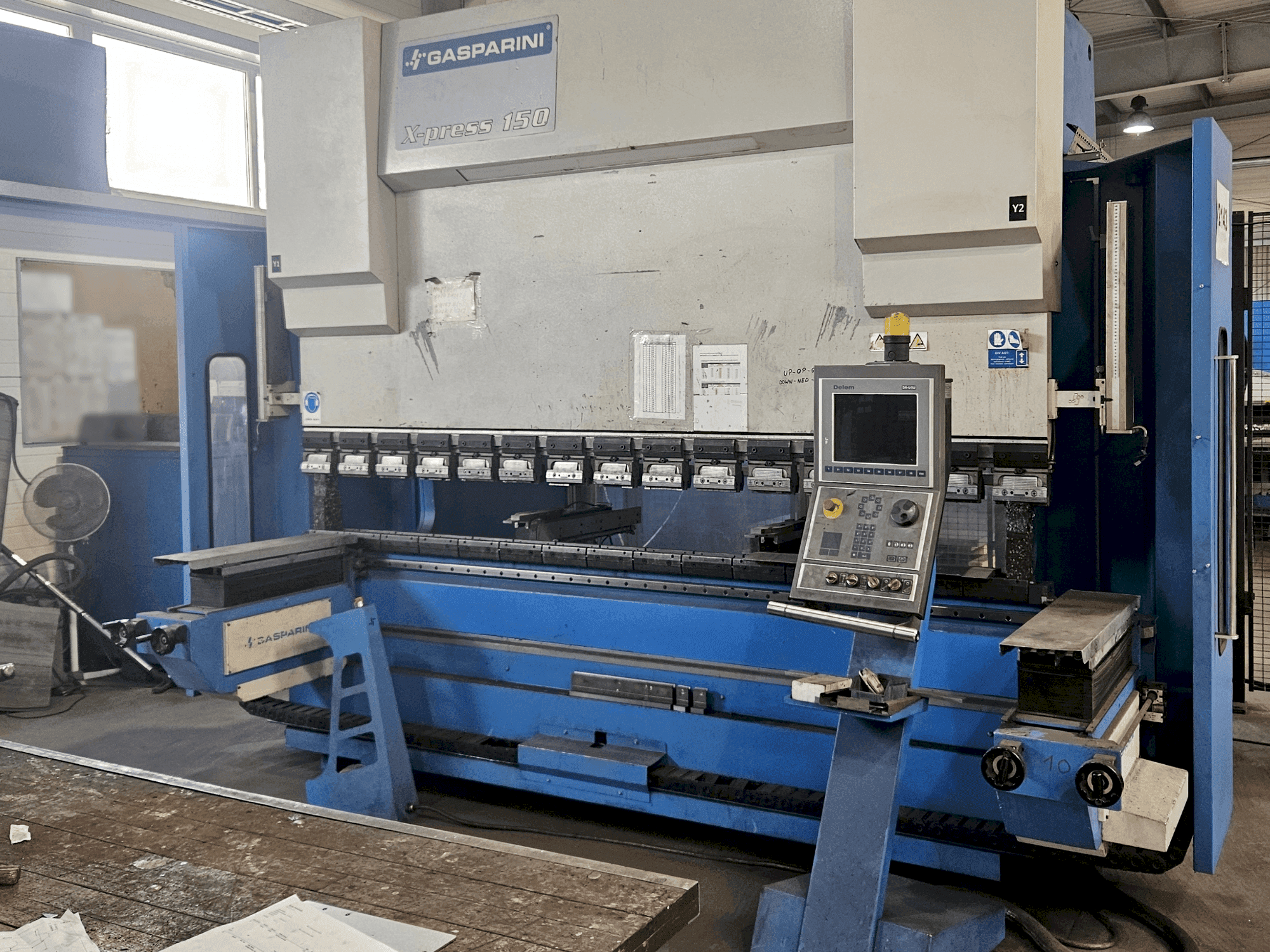 A GASPARINI XP 150/3000 gép elölnézete