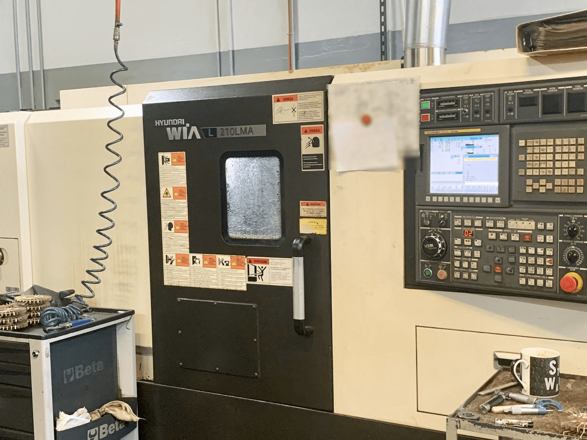 A Hyundai Wia L210LMA gép elölnézete