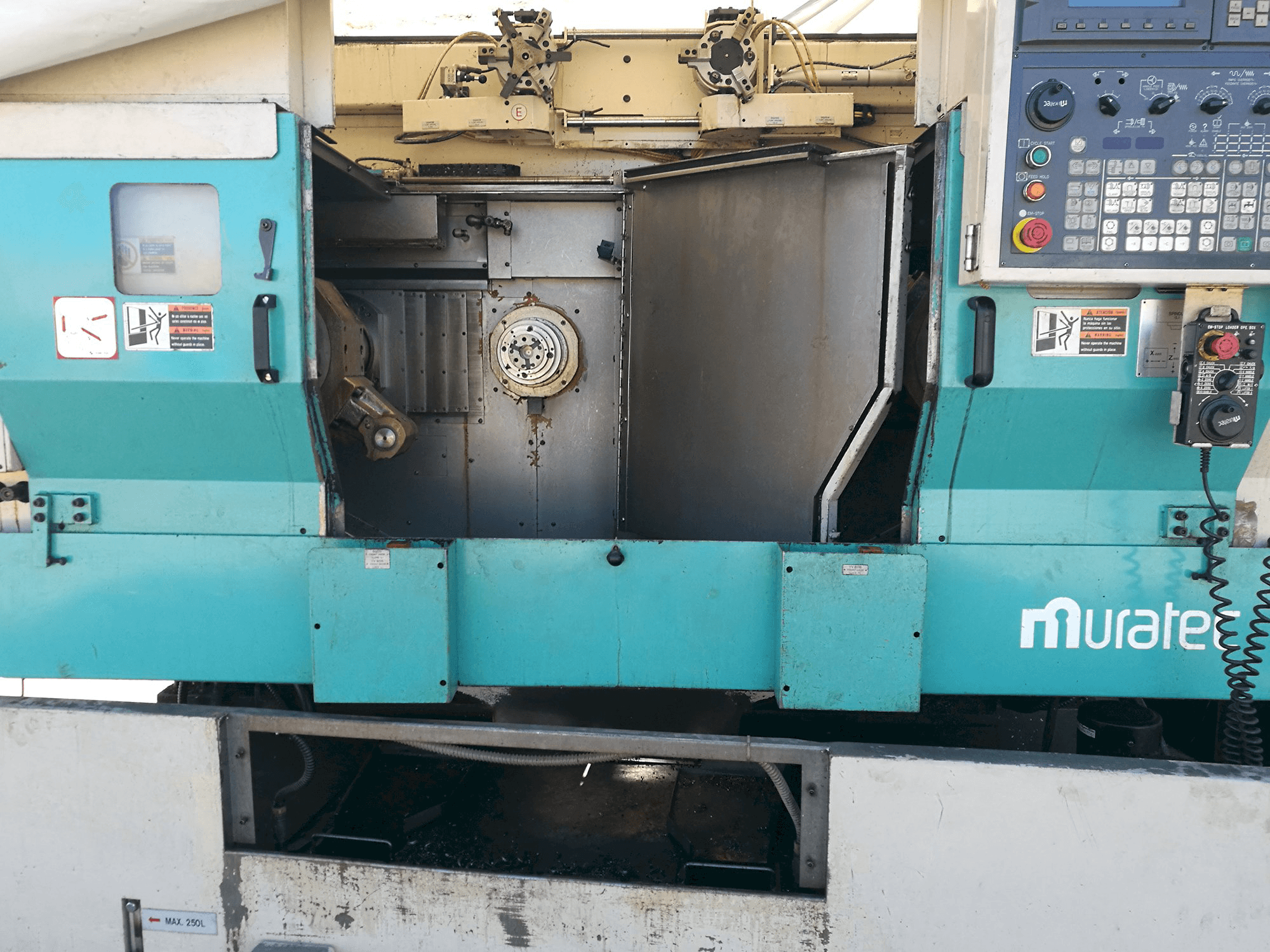 A MURATA Muratec MW 200 gép elölnézete
