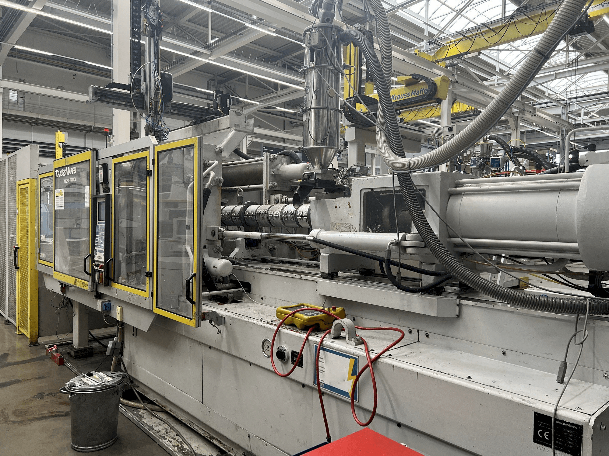 A Krauss Maffei KM 250 gép elölnézete