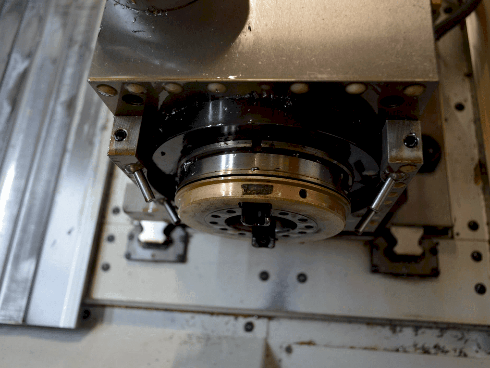 A KUNZMANN WF650 gép munkatere