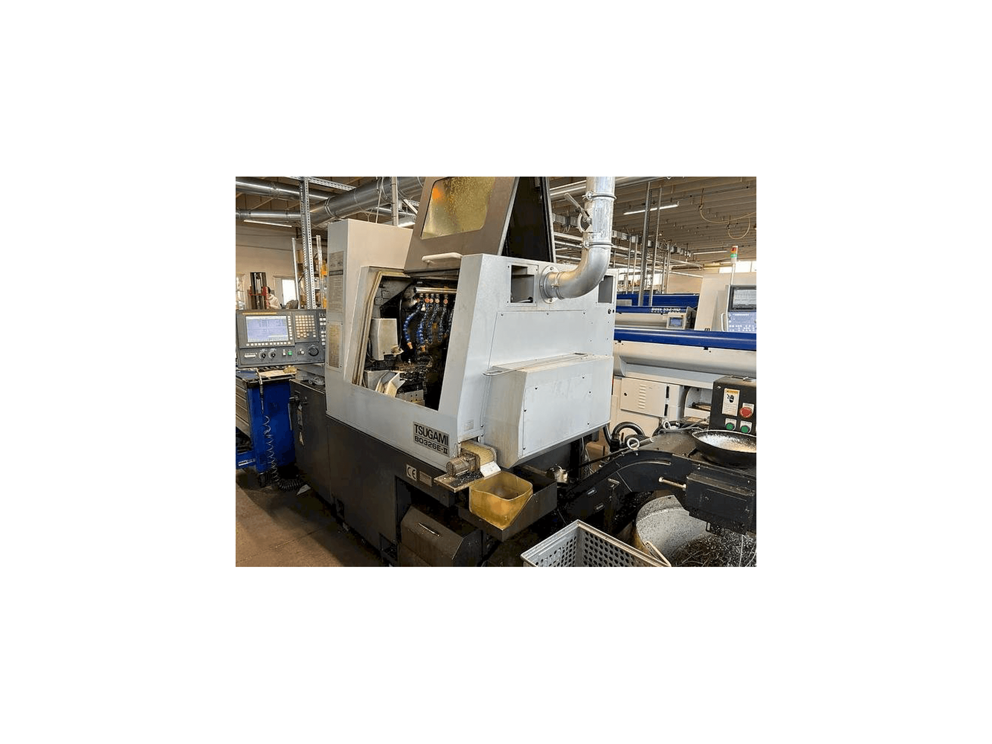 A TSUGAMI B0326E-II gép elölnézete