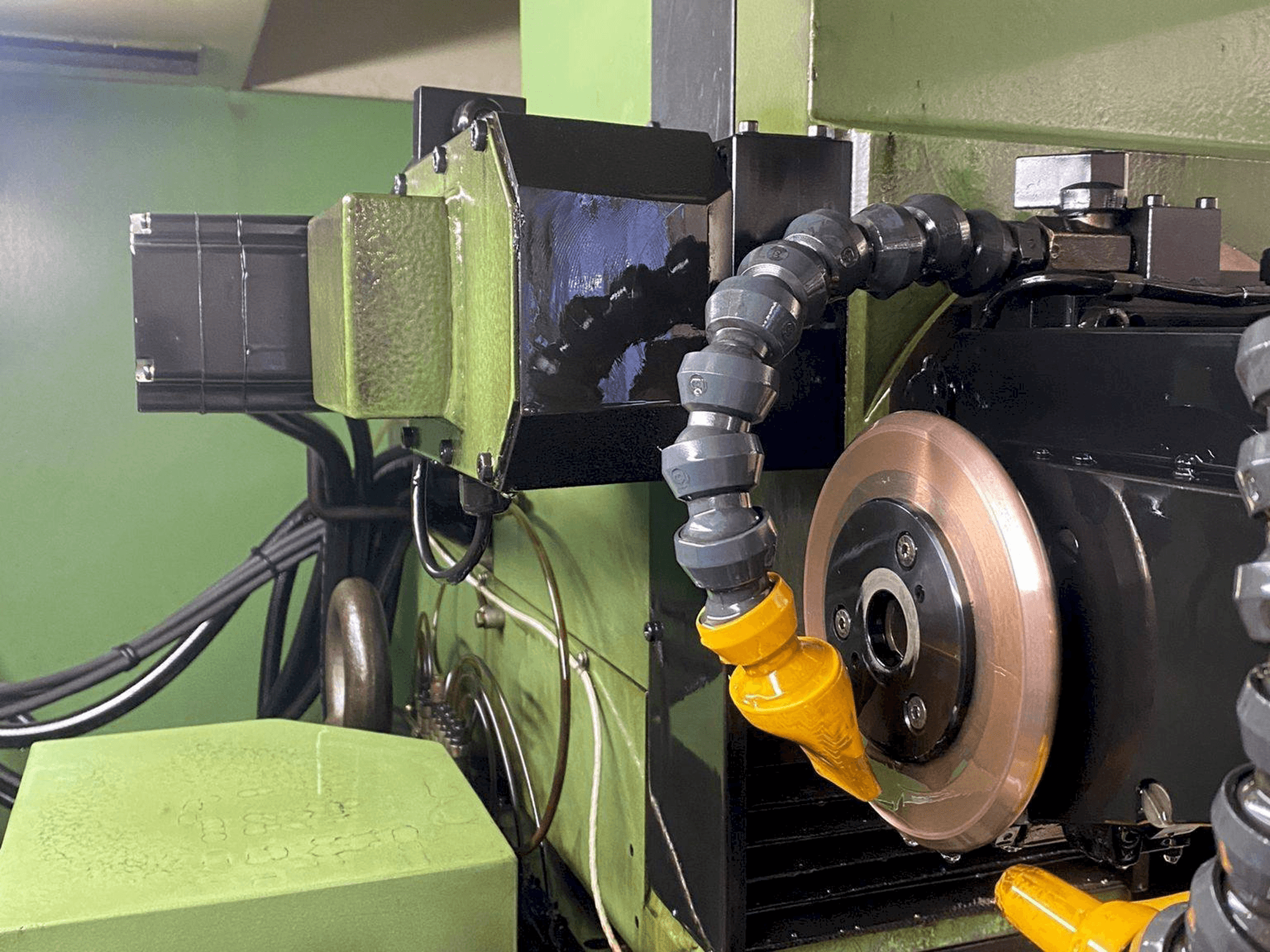 A VOLLMER QW72 P gép munkatere