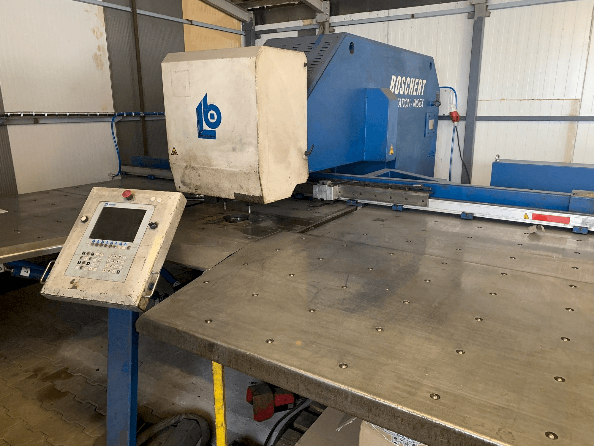 A Boschert EL 1250 Rota-Index gép elölnézete