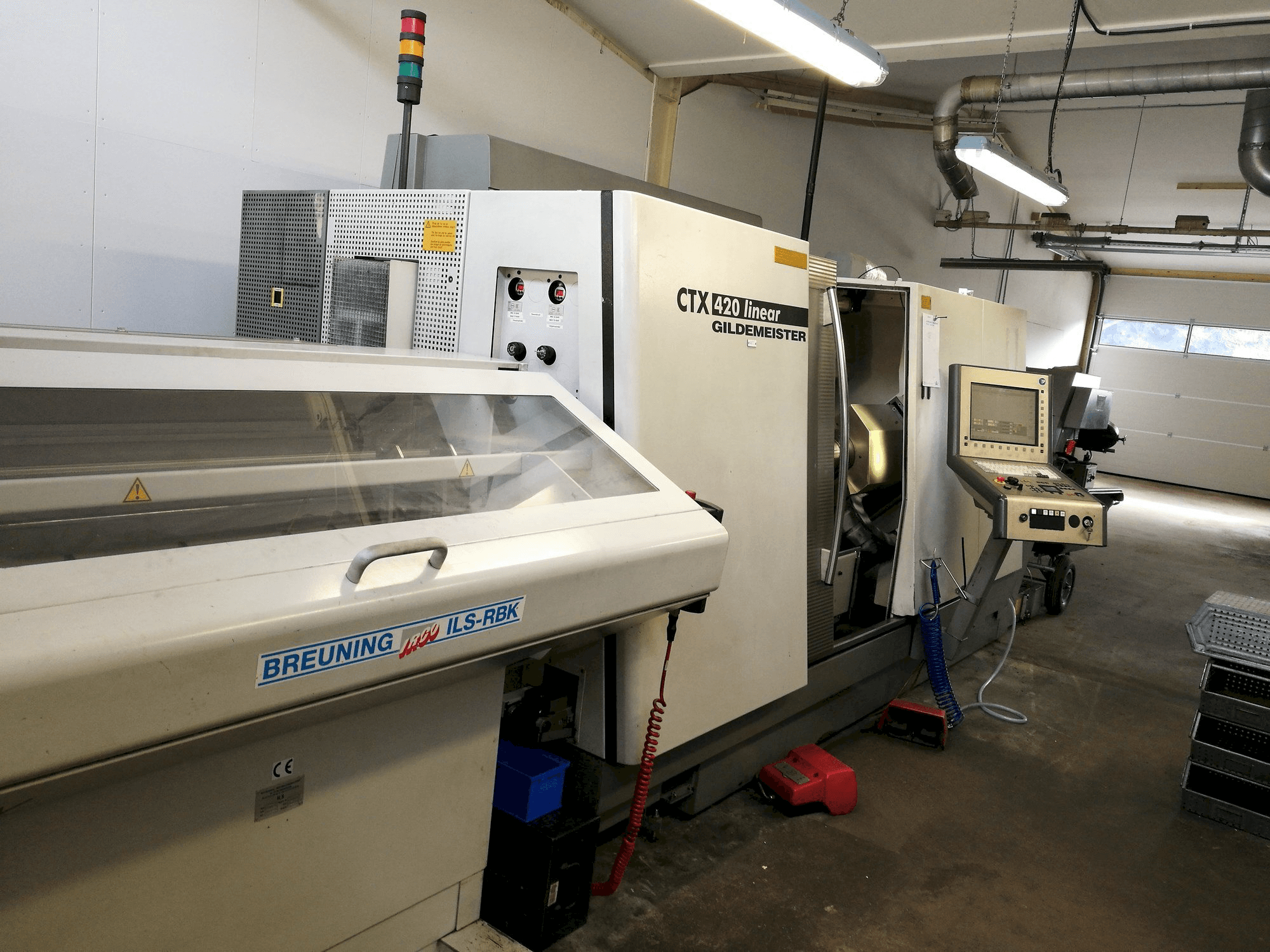 A Gildemeister CTX 420 linear / V6 gép elölnézete