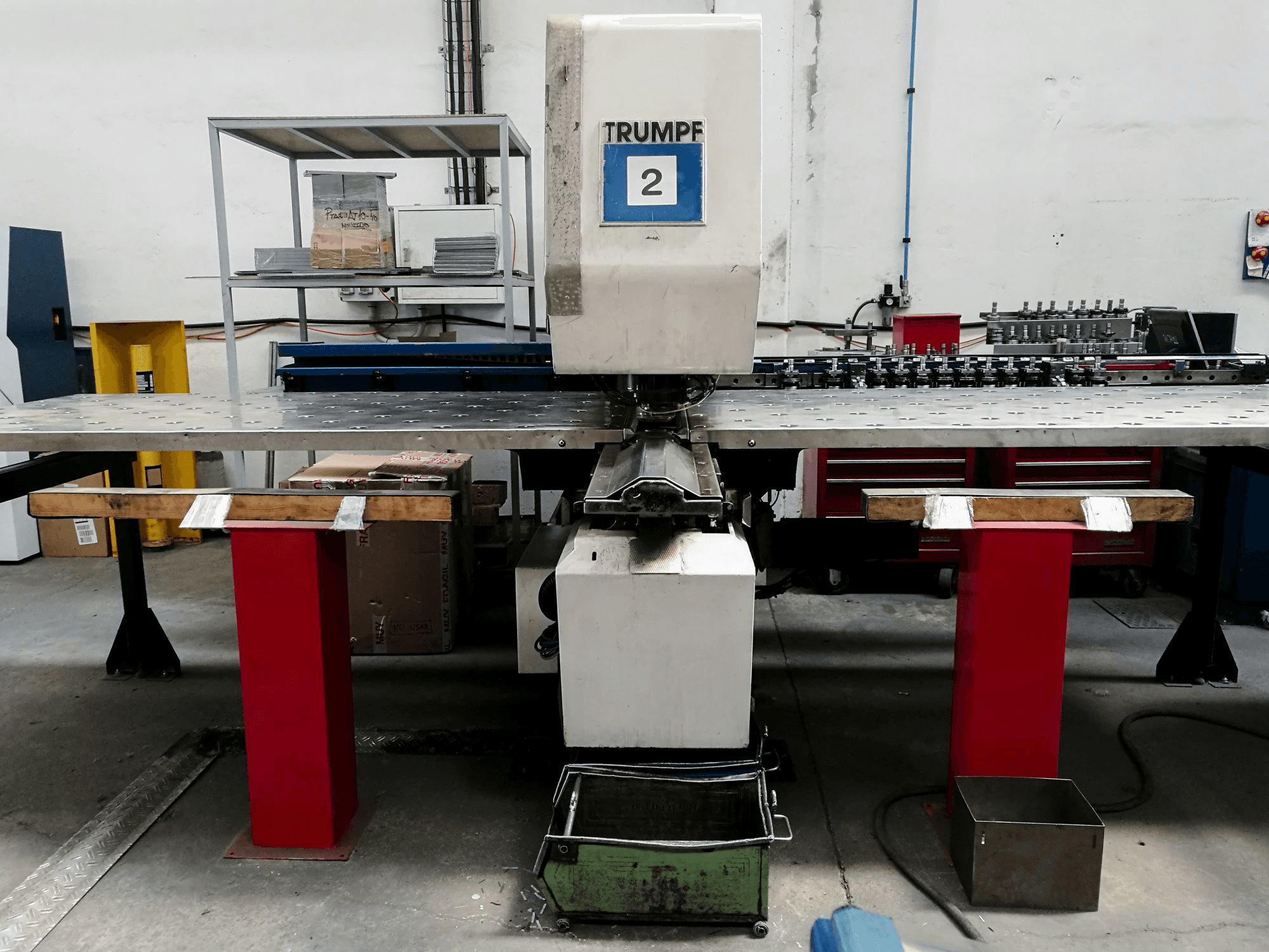 A Trumpf Trumatic 160 R gép jobb nézete
