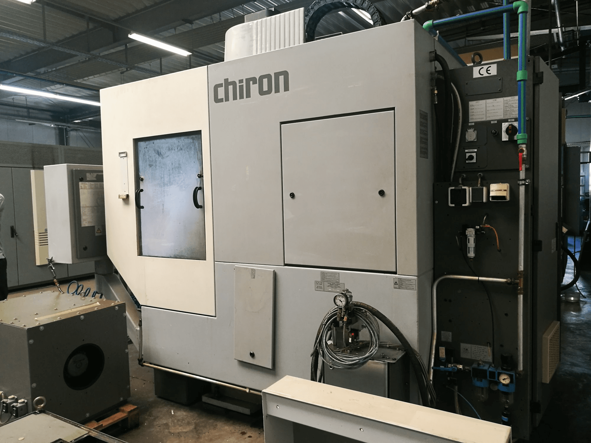 A Chiron FZ 18 S gép elölnézete