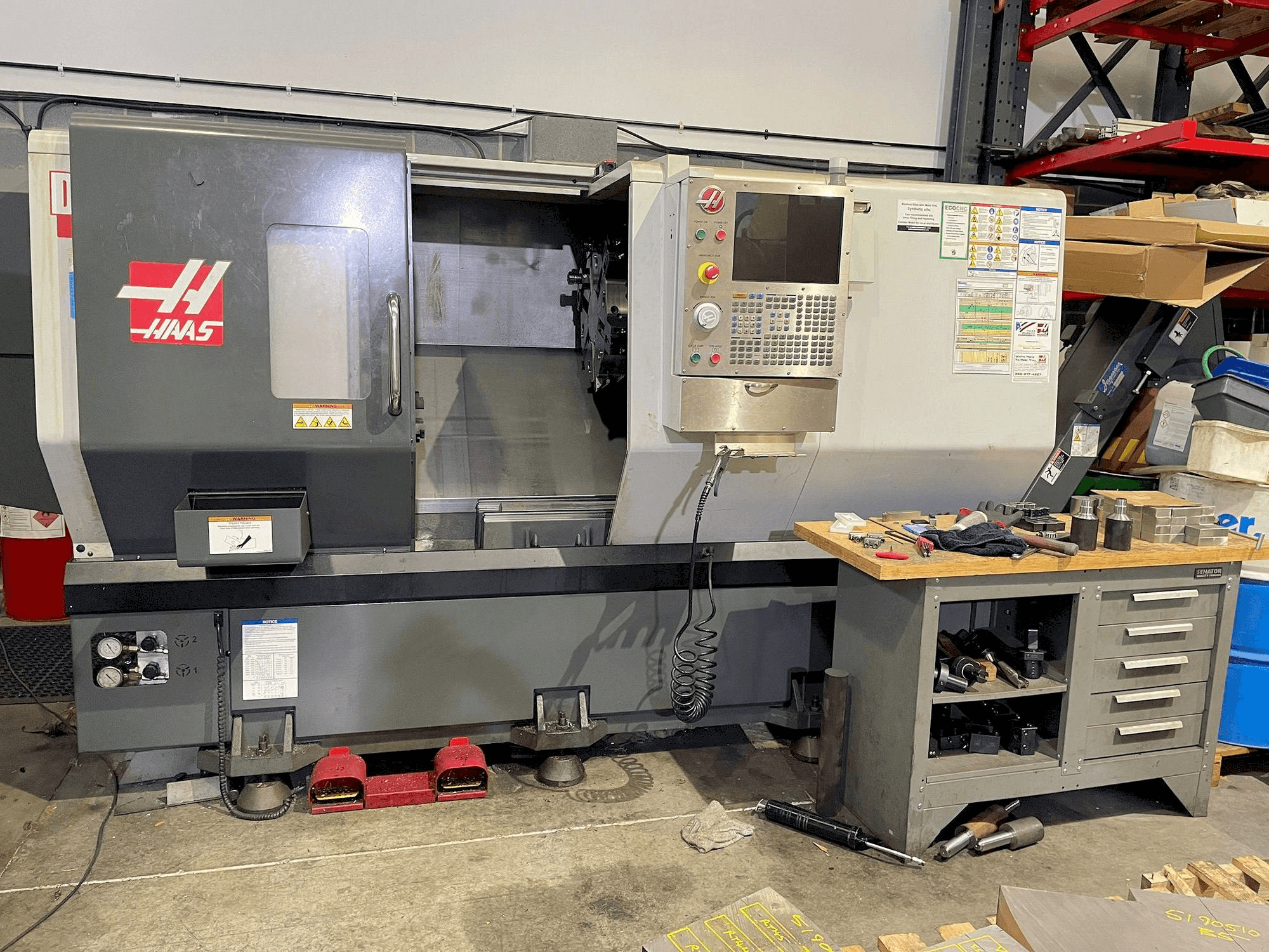 A HAAS DS-30 gép elölnézete