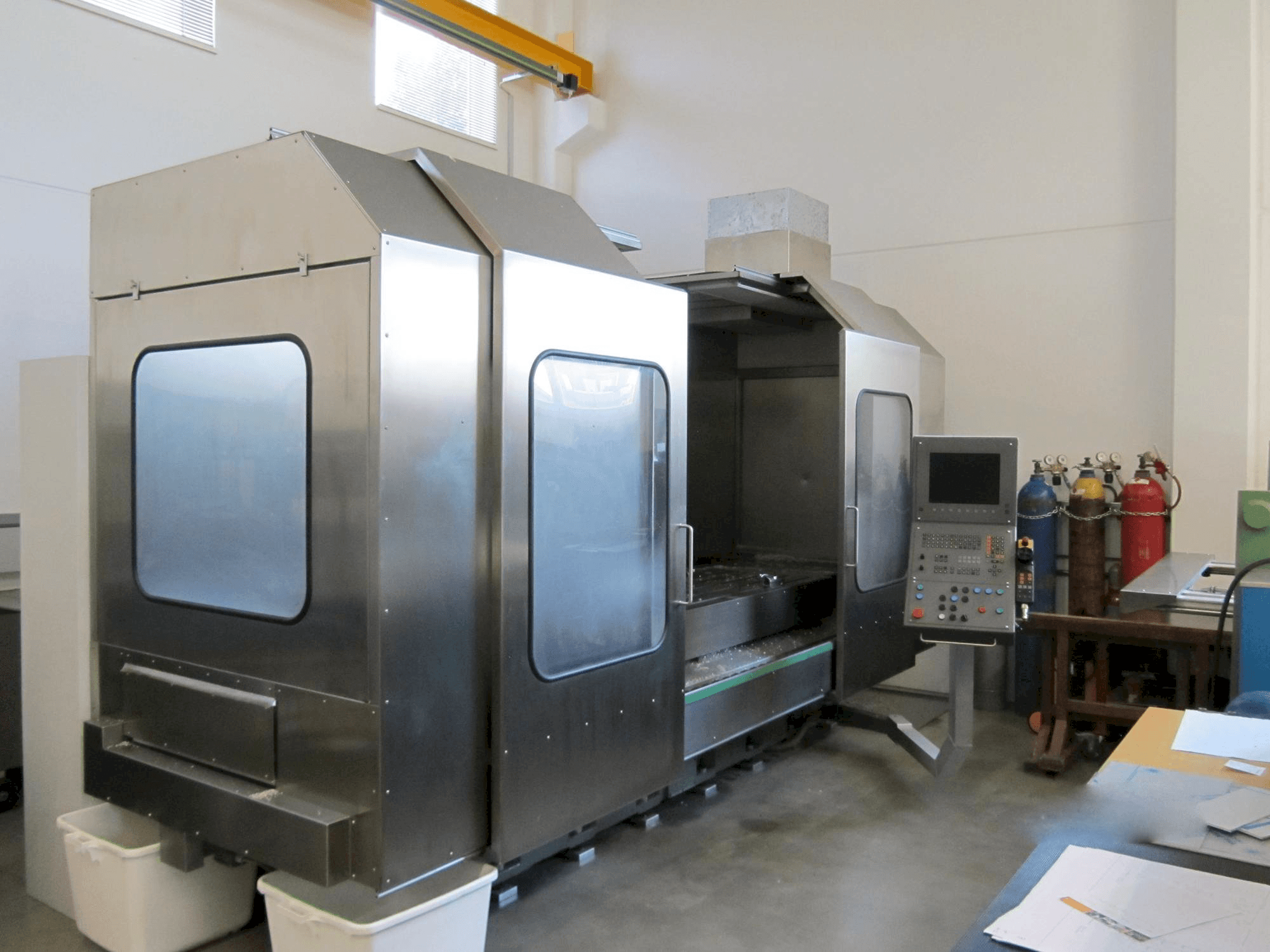 A Zayer BF2200 gép elölnézete