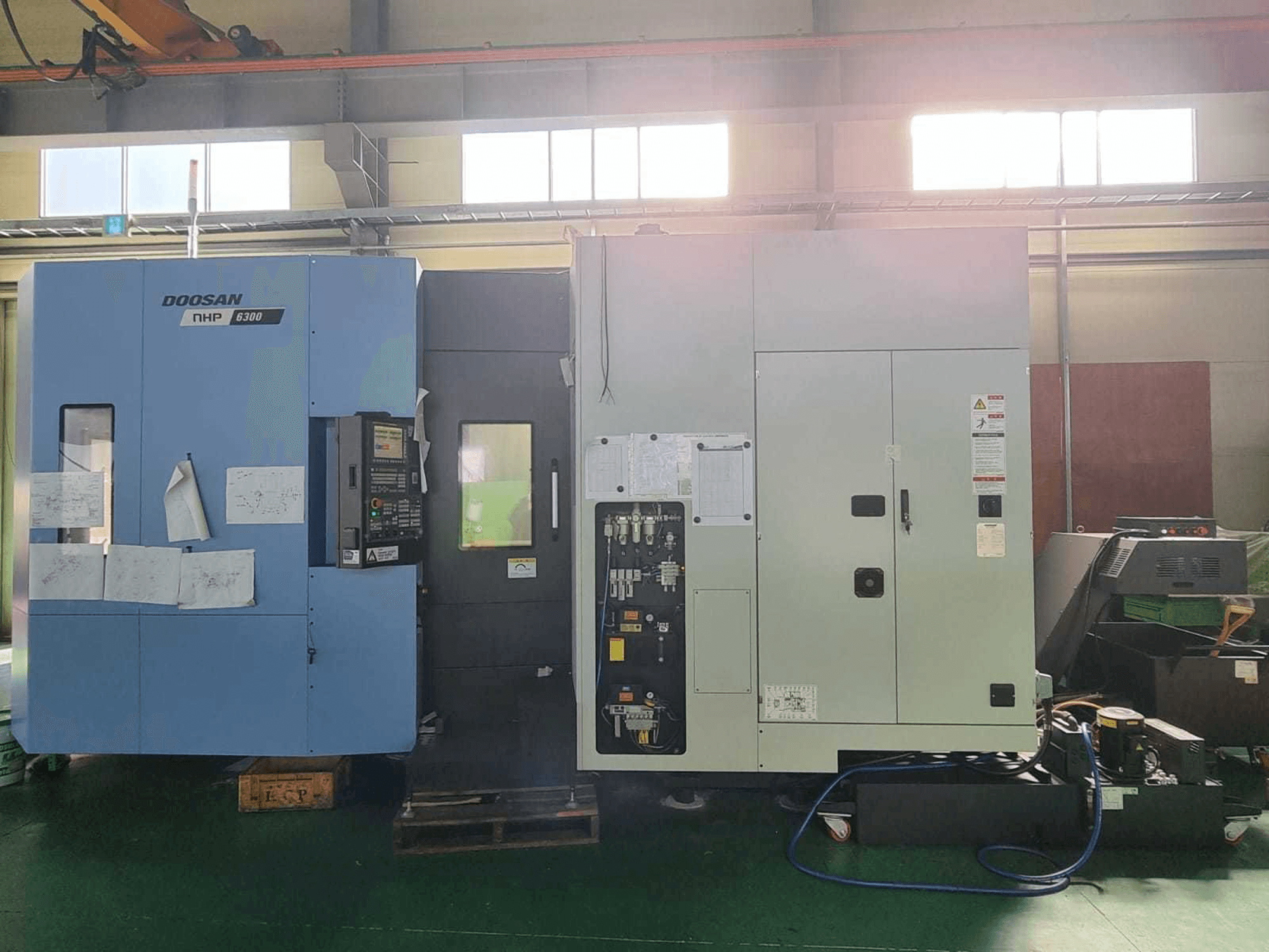 A Doosan NHP 6300 gép elölnézete
