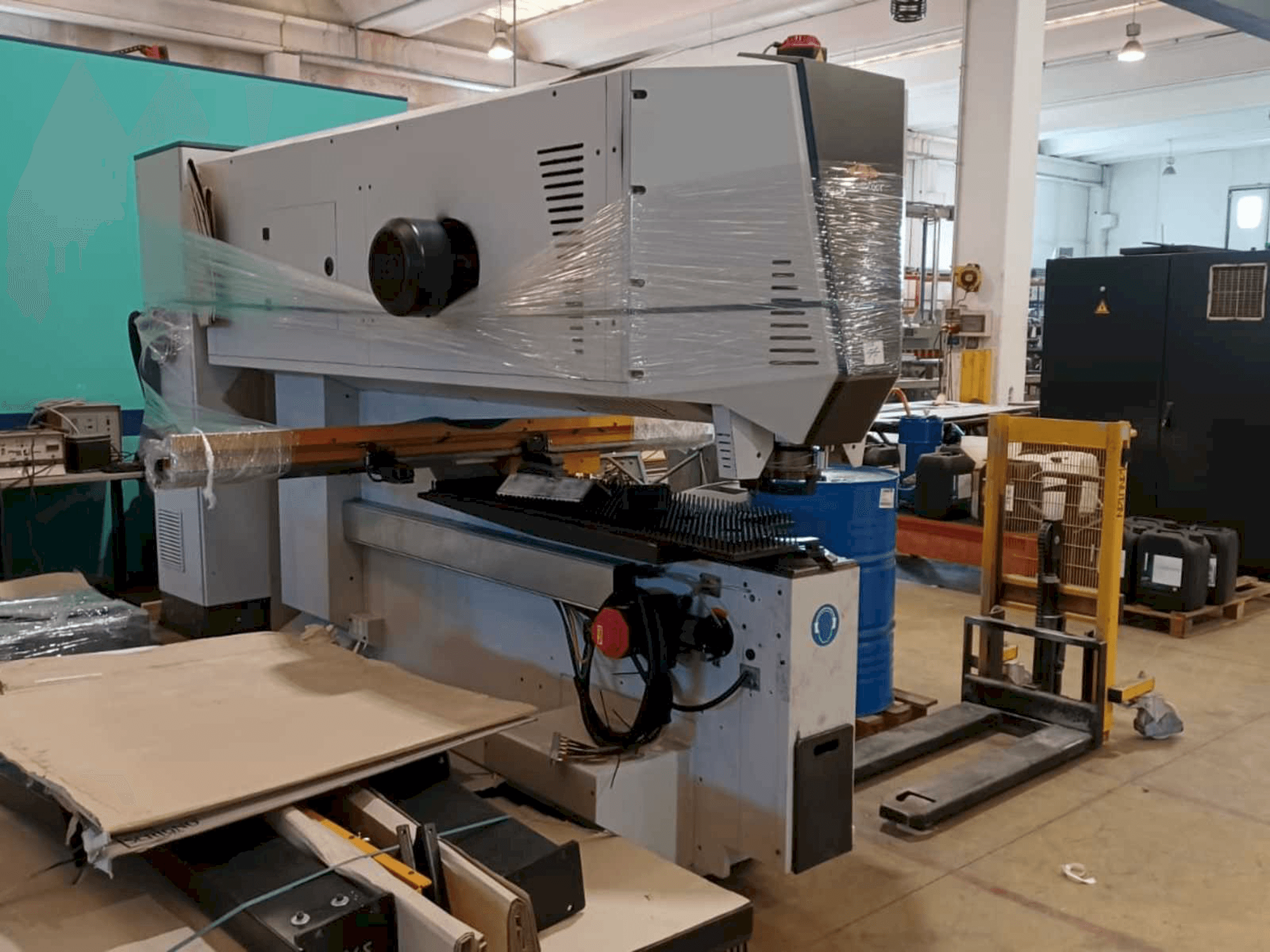 A TECHNOLOGY TP 356 Alpha Series gép elölnézete