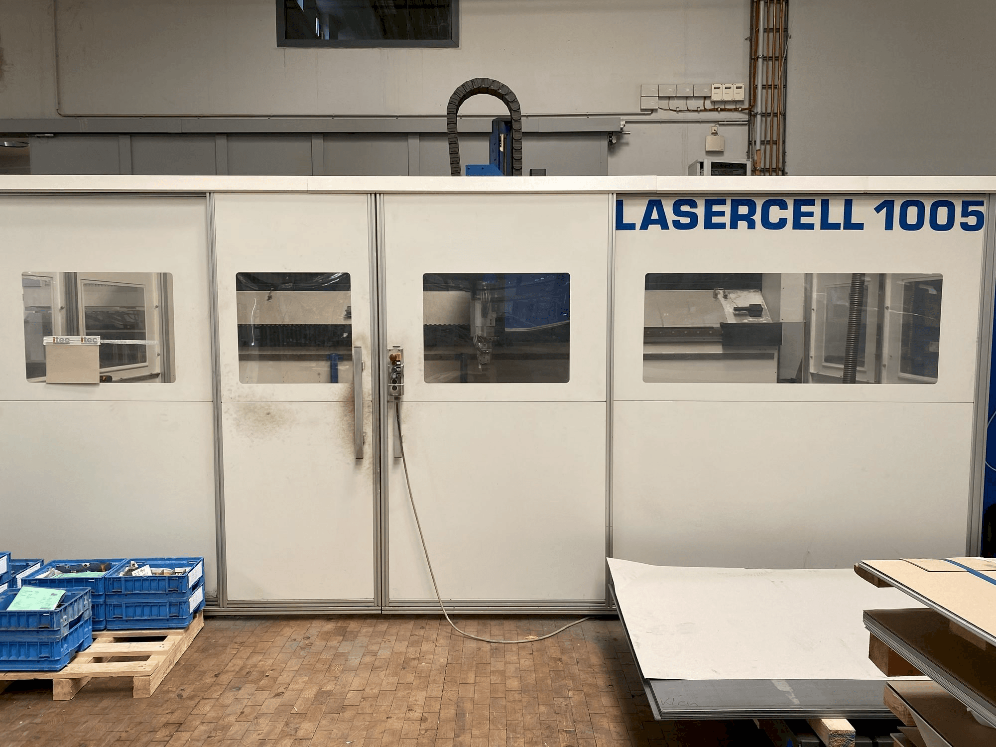 A Trumpf TLC 1005 gép elölnézete
