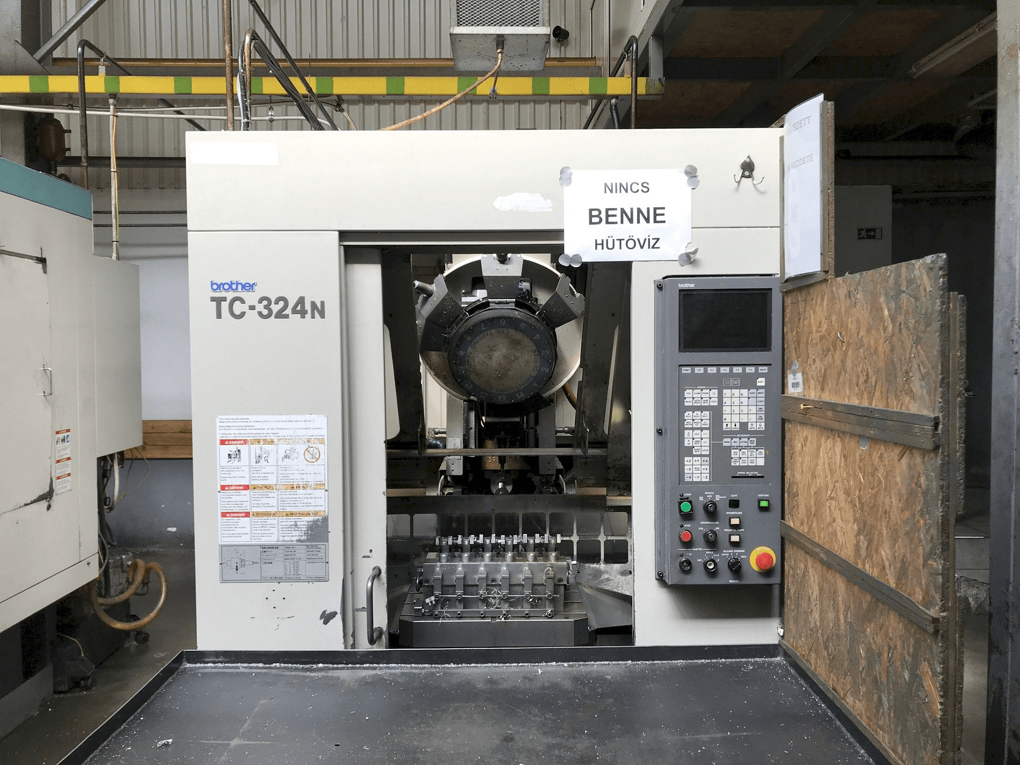 A Brother TC-324N gép elölnézete