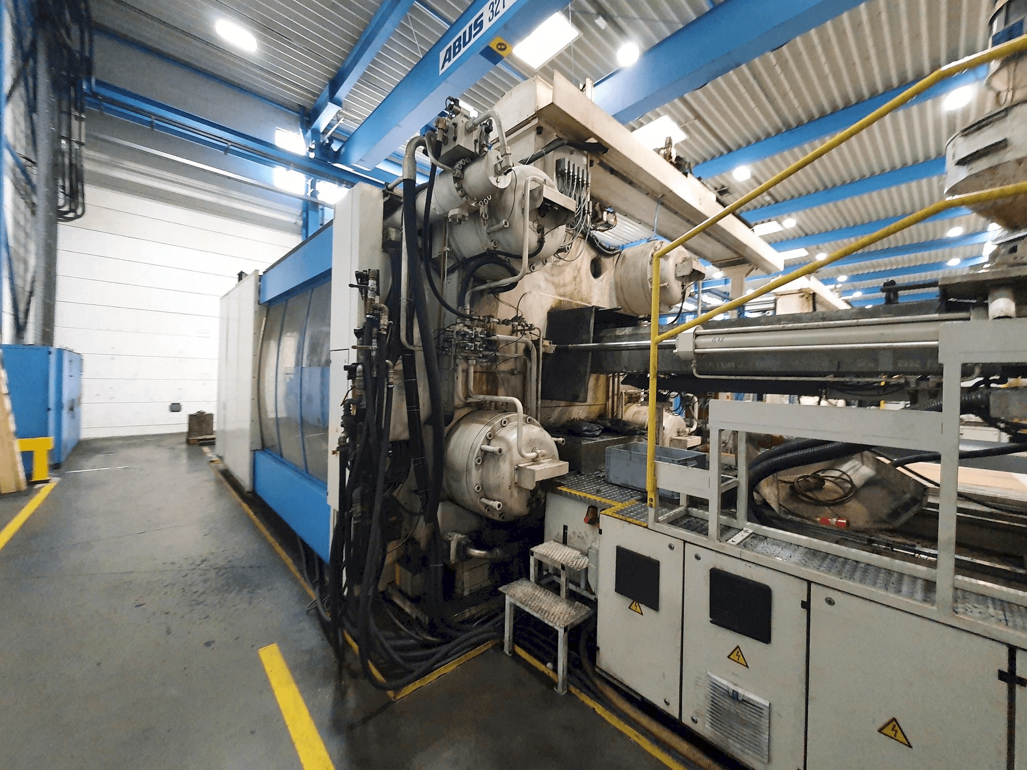 A Engel ES 16050/2000 Duo gép elölnézete