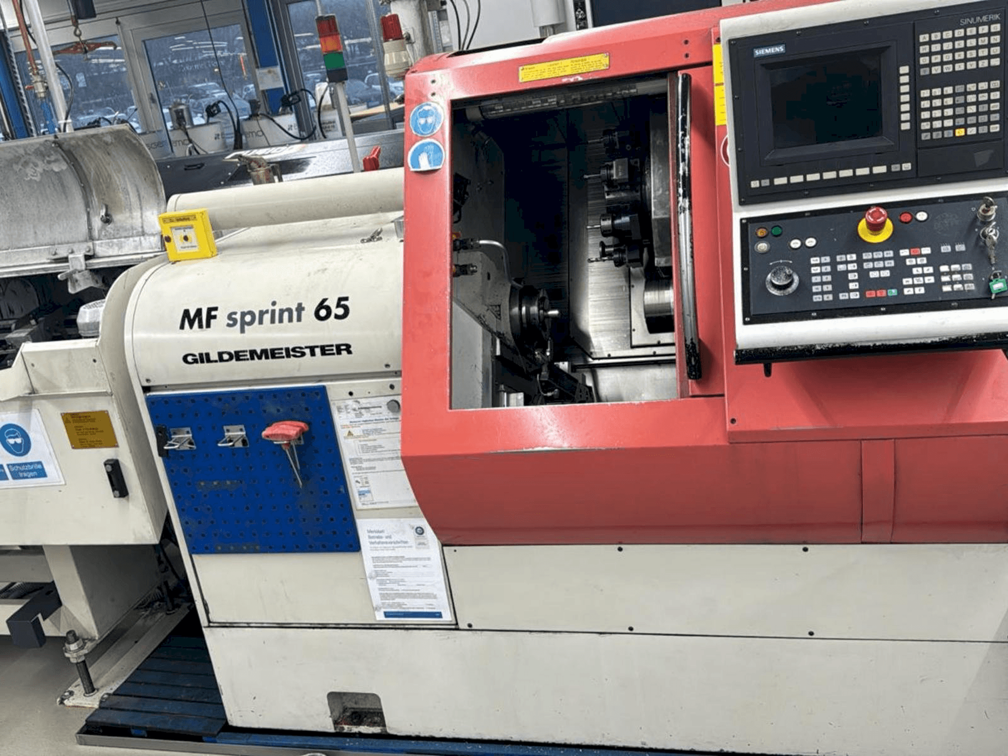 A Gildemeister MF SPRINT 65 gép elölnézete