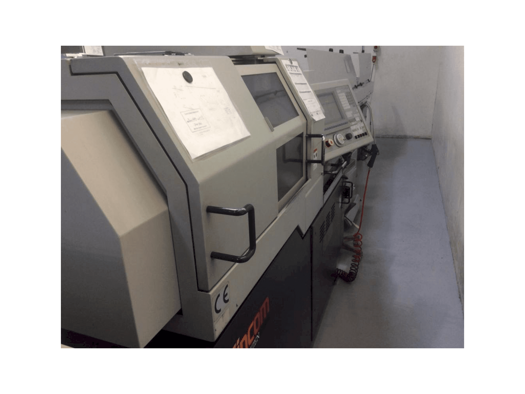 A Citizen L20 gép oldalnézete