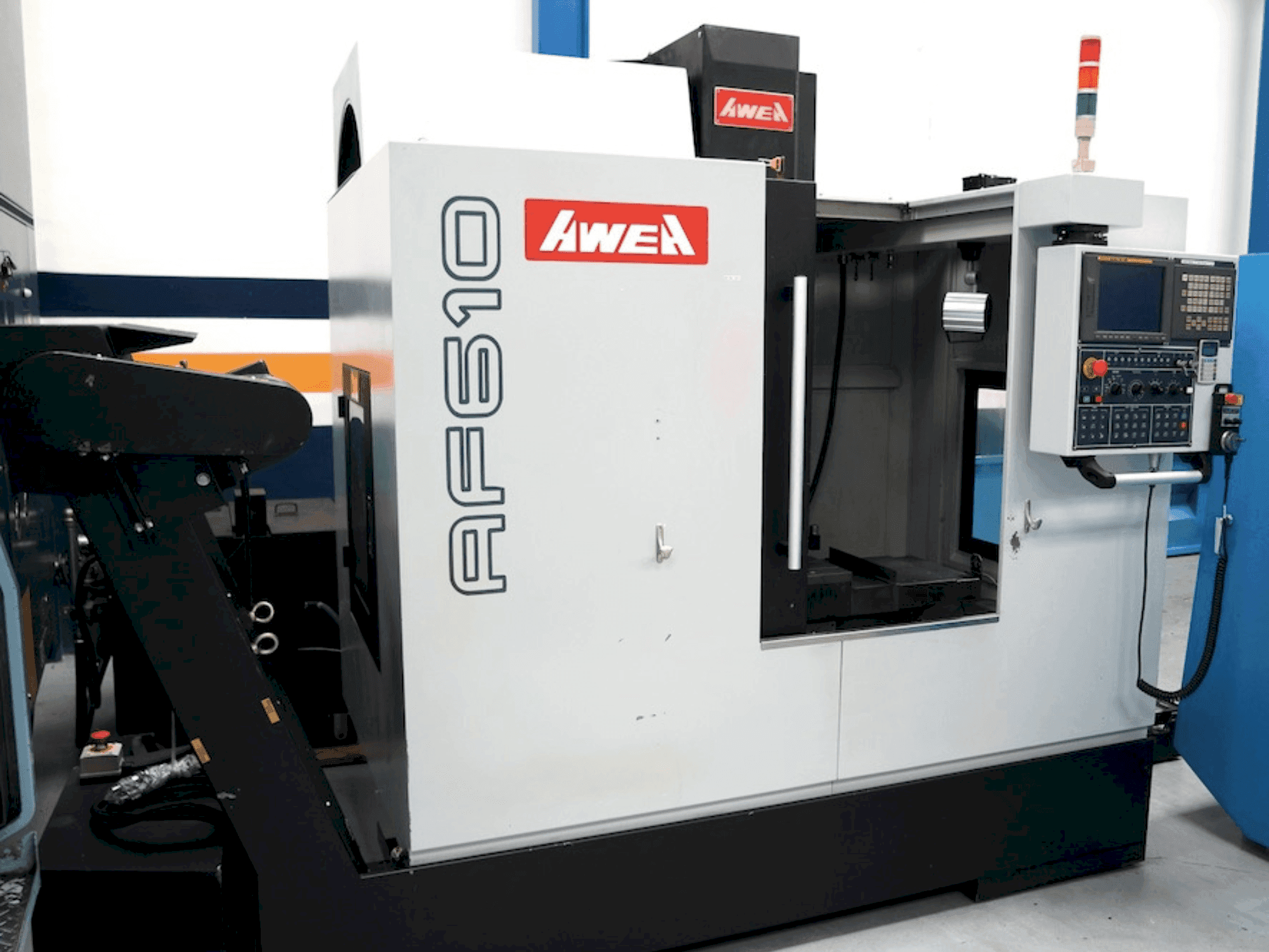 A AWEA AF 610 gép elölnézete