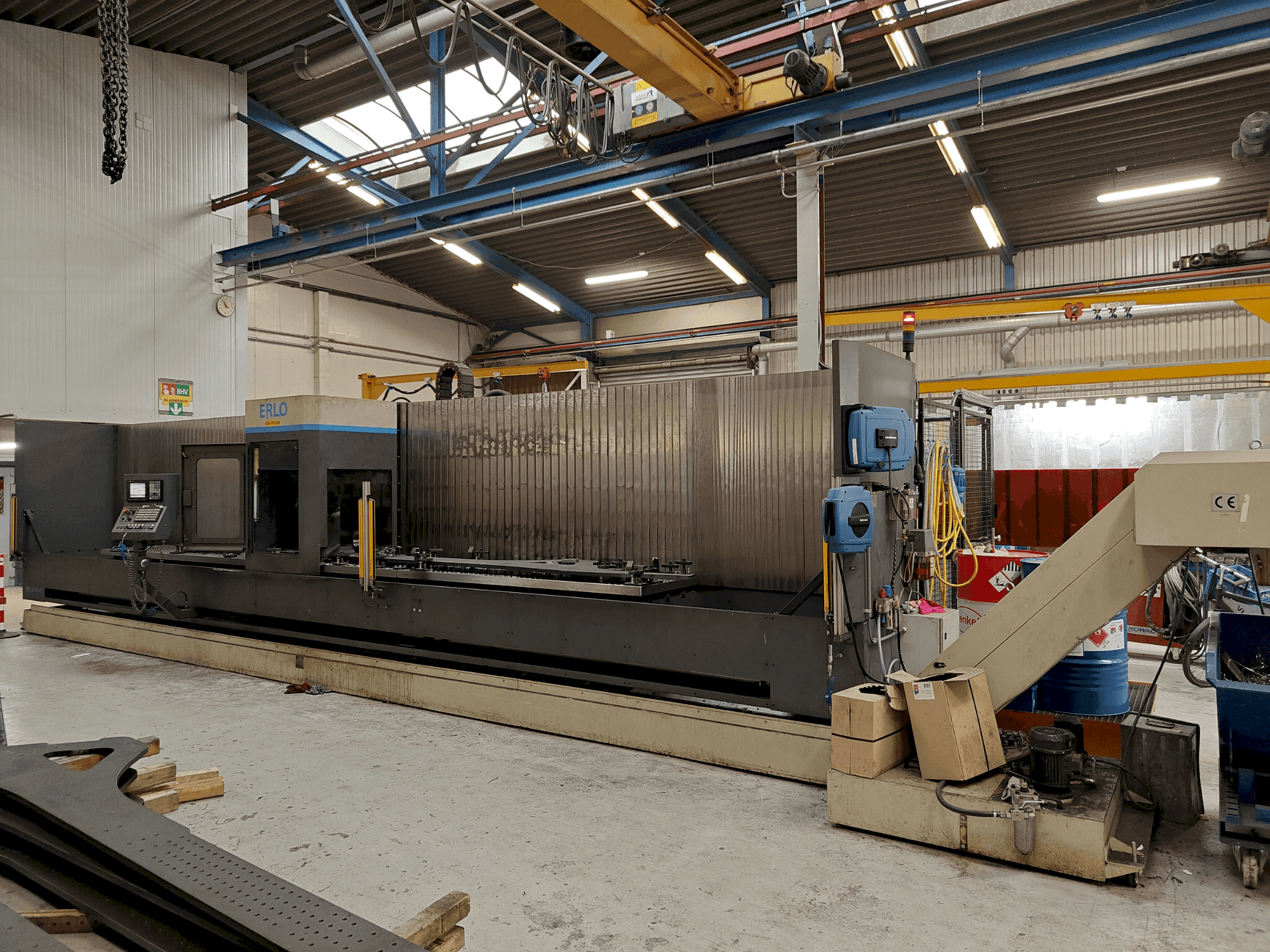 A Erlo TH-40 gép elölnézete