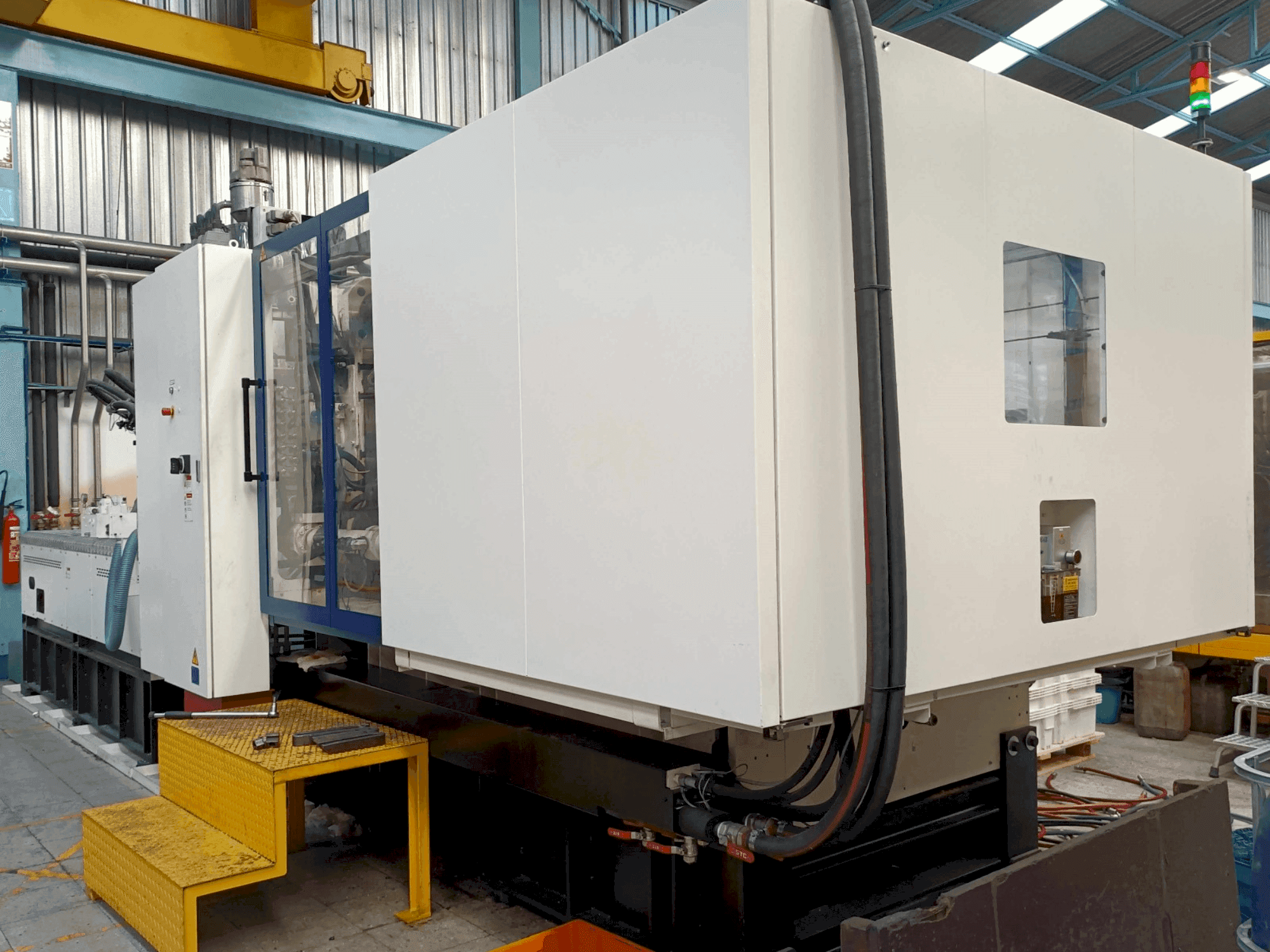 A HAITIAN JU650II gép elölnézete