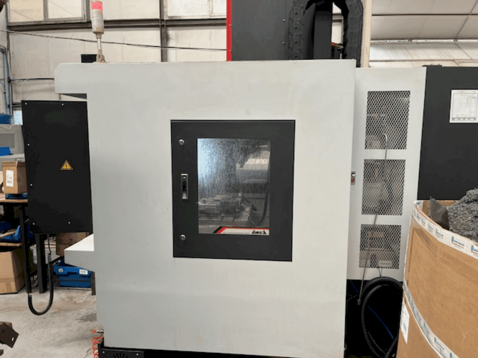 A AWEA AF-650 gép elölnézete