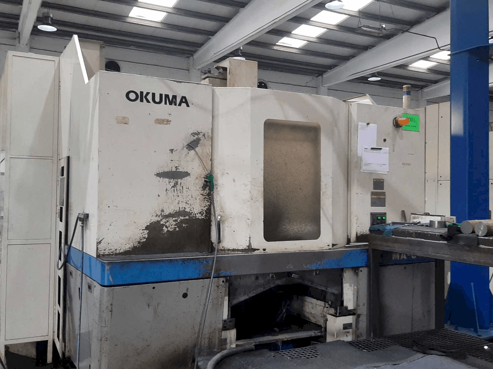 A Okuma MA-60HB gép elölnézete