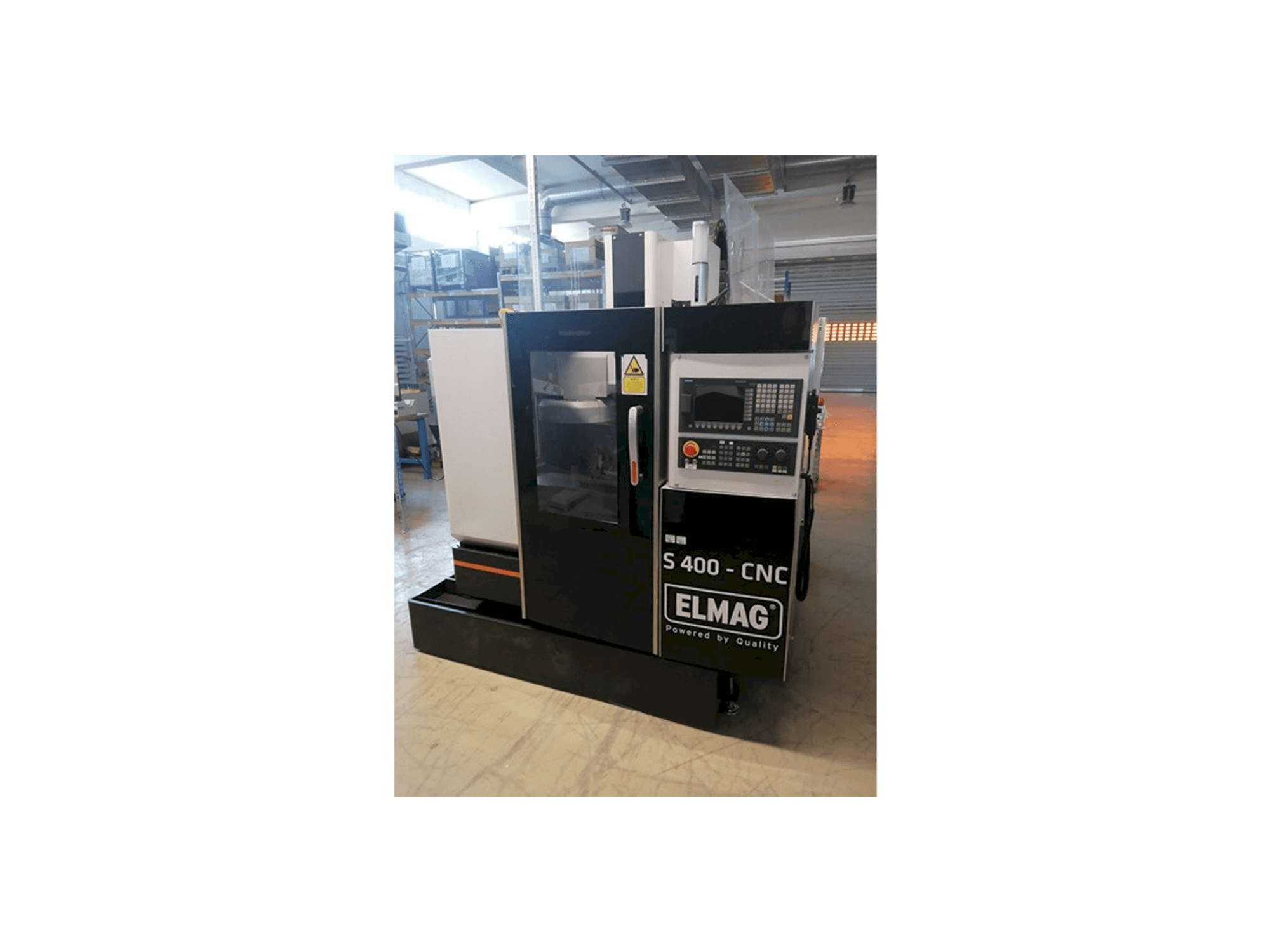 A ELMAG S 400 CNC gép elölnézete