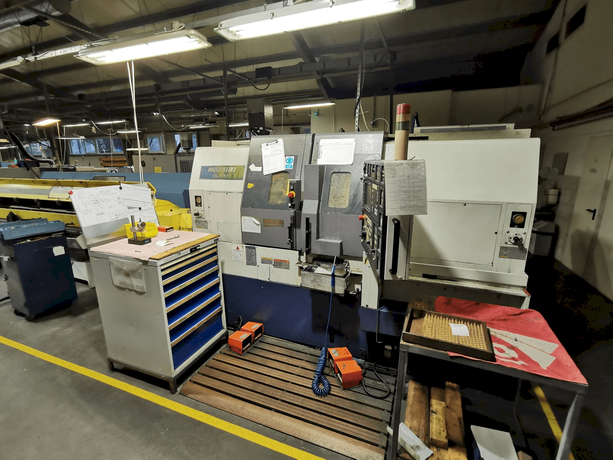 A MORI SEIKI DL-151Y gép elölnézete